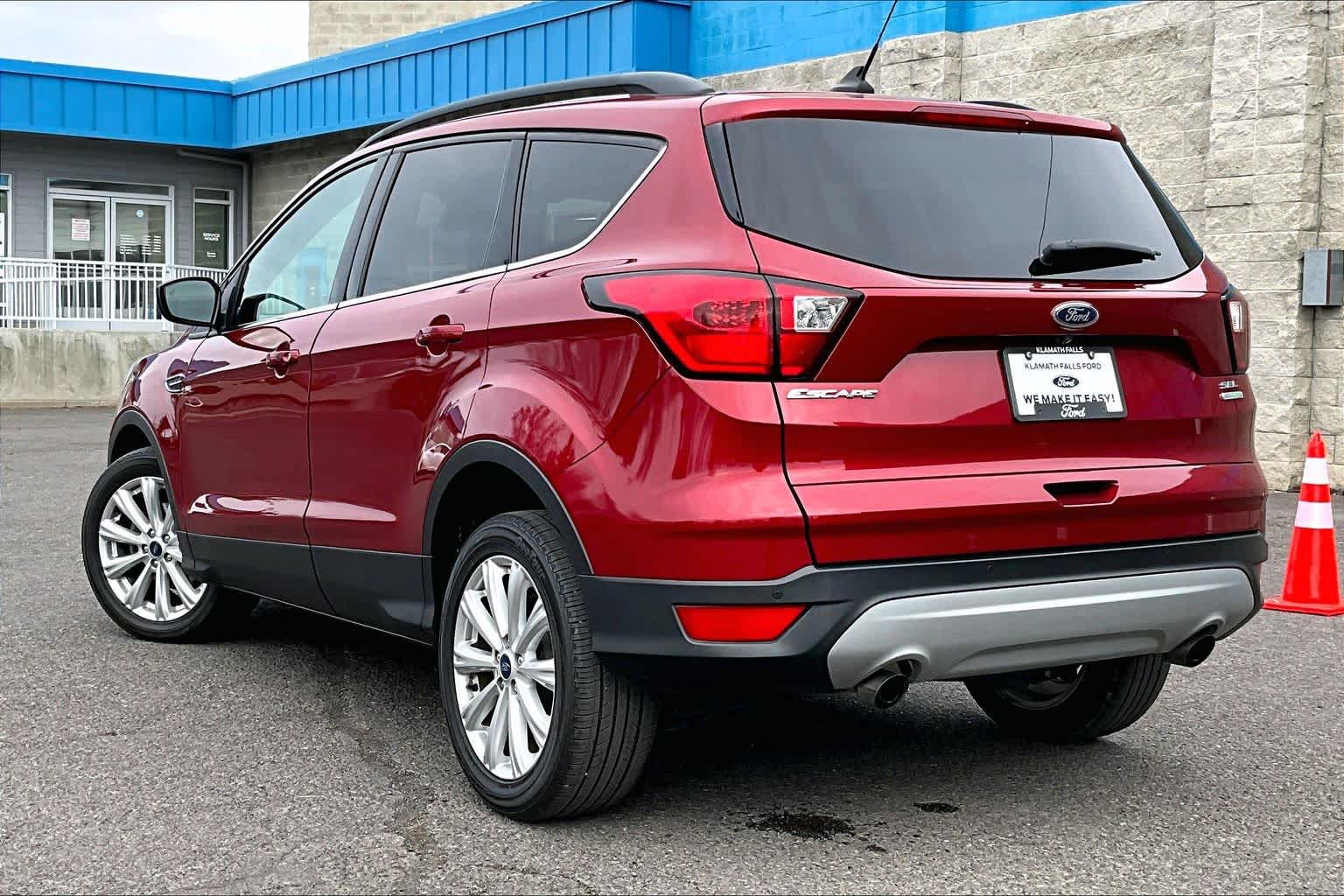 Thumbnail: 2019 Ford Escape - 4