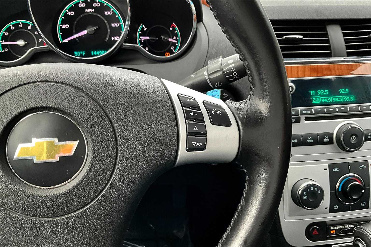 Thumbnail: 2012 Chevrolet Malibu - 25