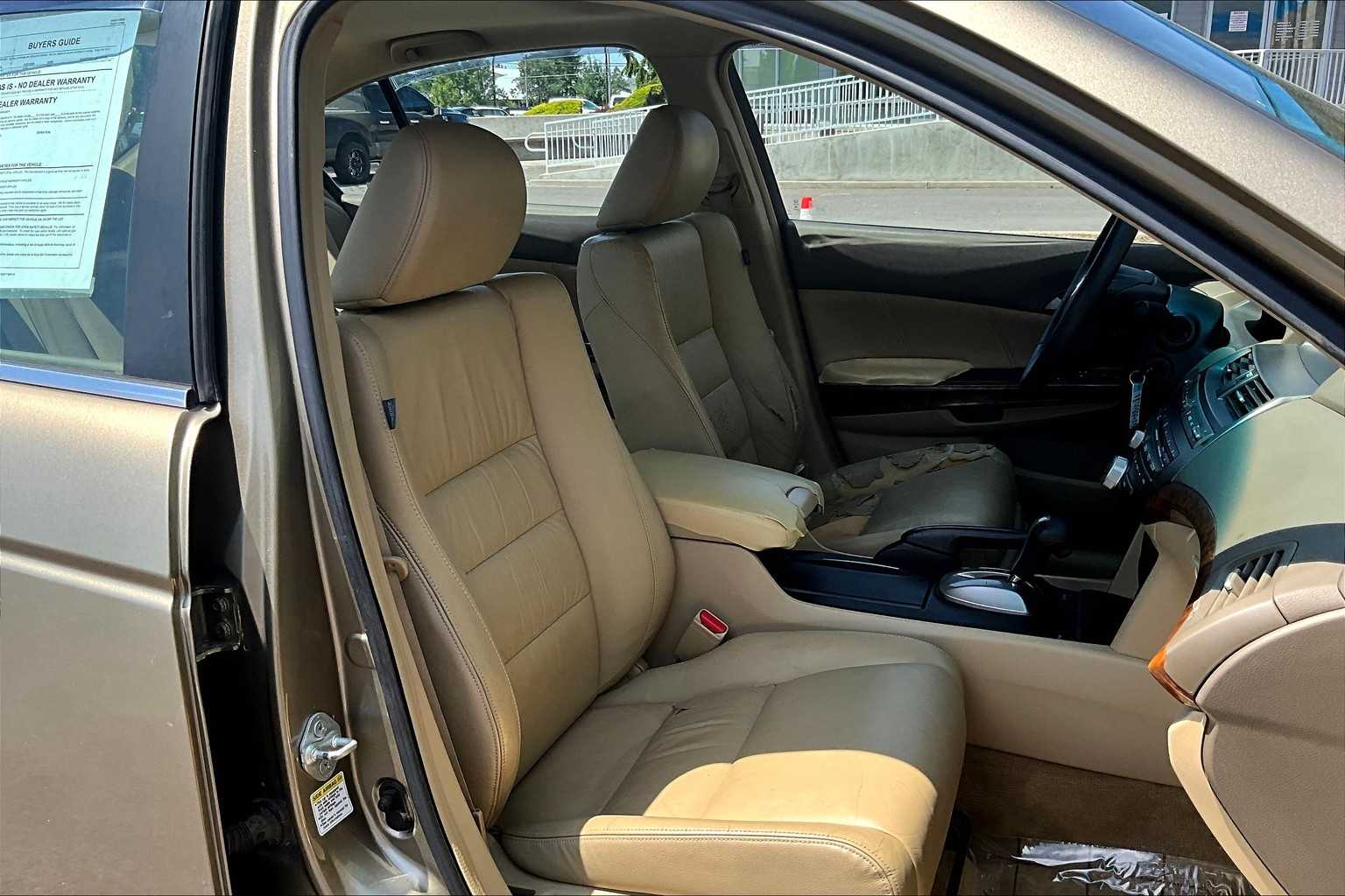2008 Honda Accord  12