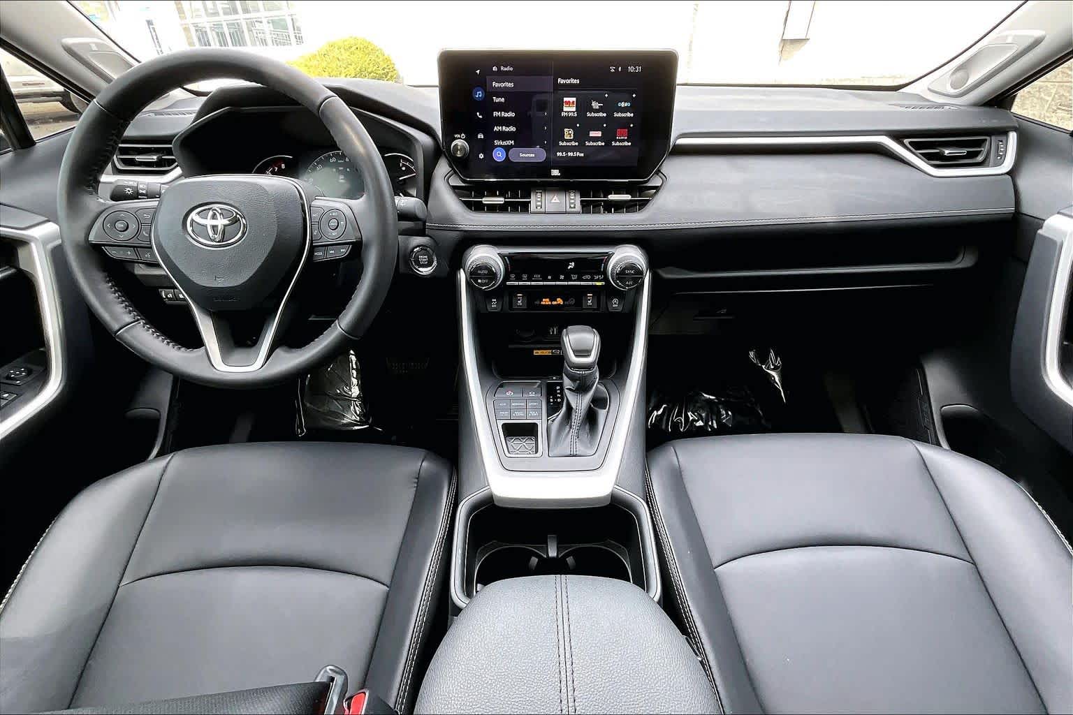 Thumbnail: 2024 Toyota RAV4 - 10