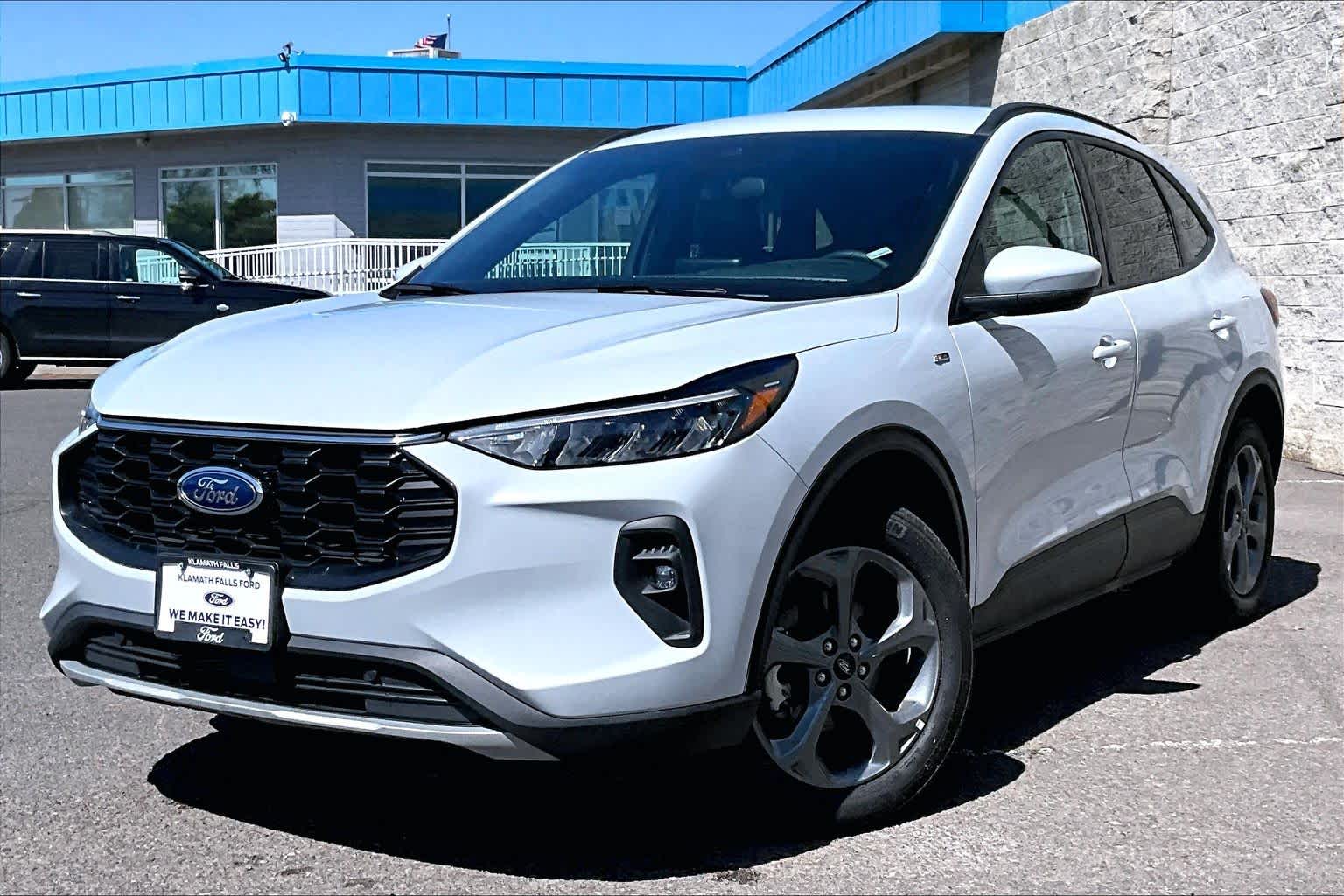 Thumbnail: 2025 Ford Escape - 1