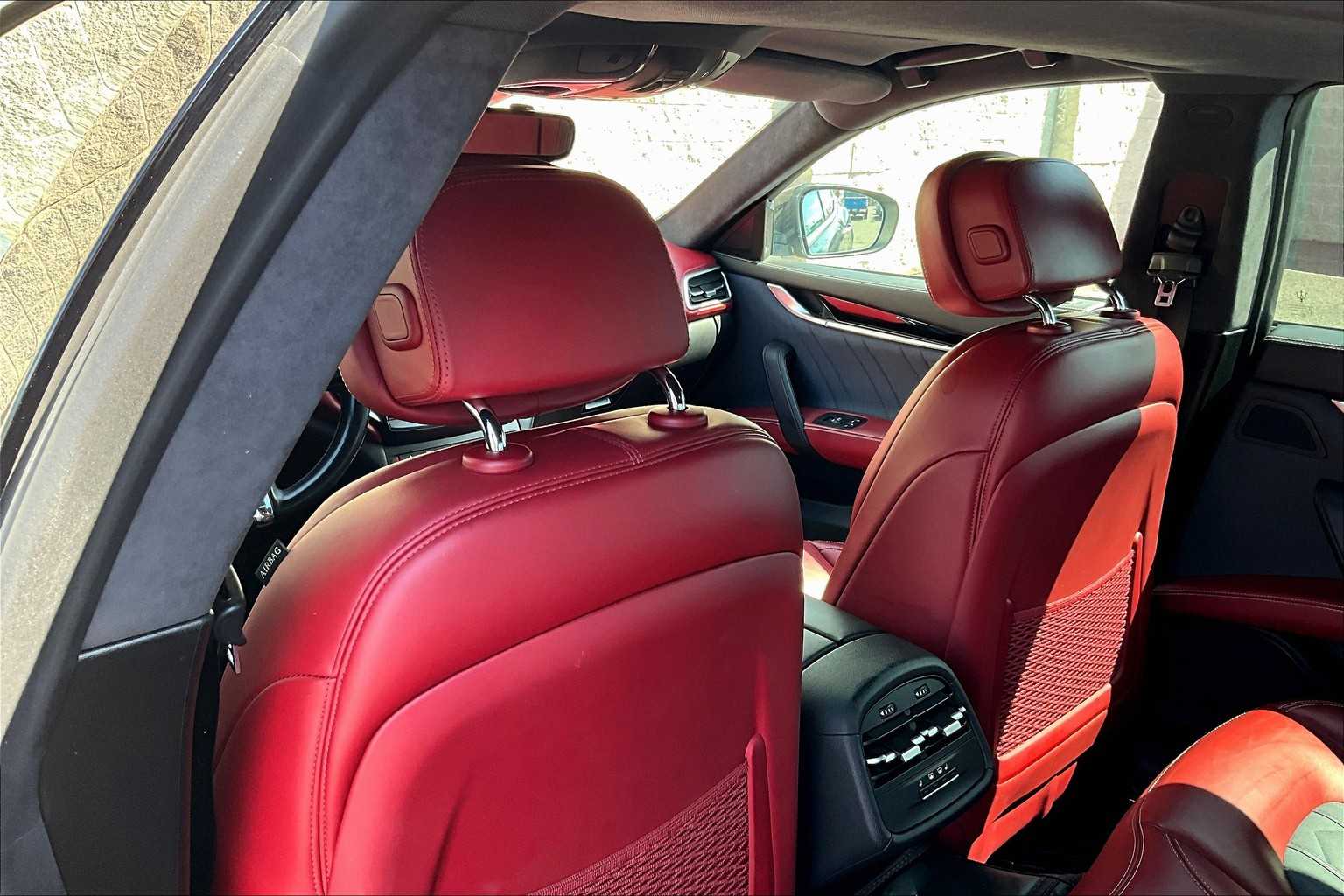 Thumbnail: 2019 Maserati Ghibli - 12
