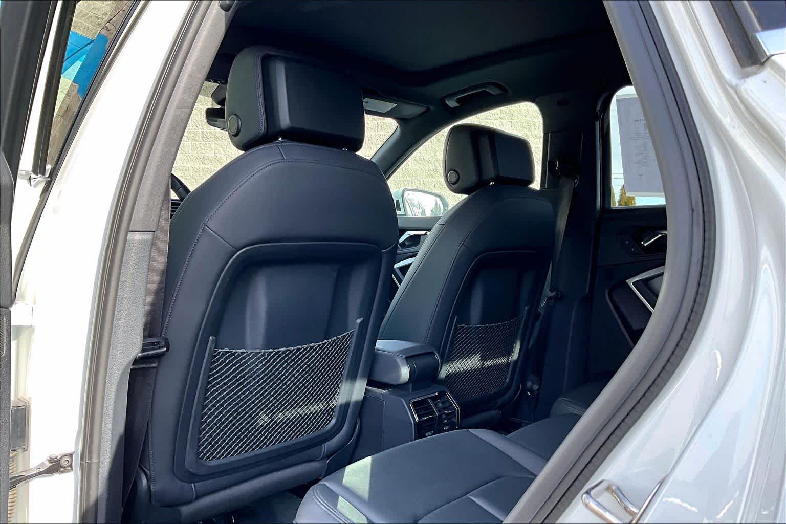 Thumbnail: 2022 Audi Q3 - 12