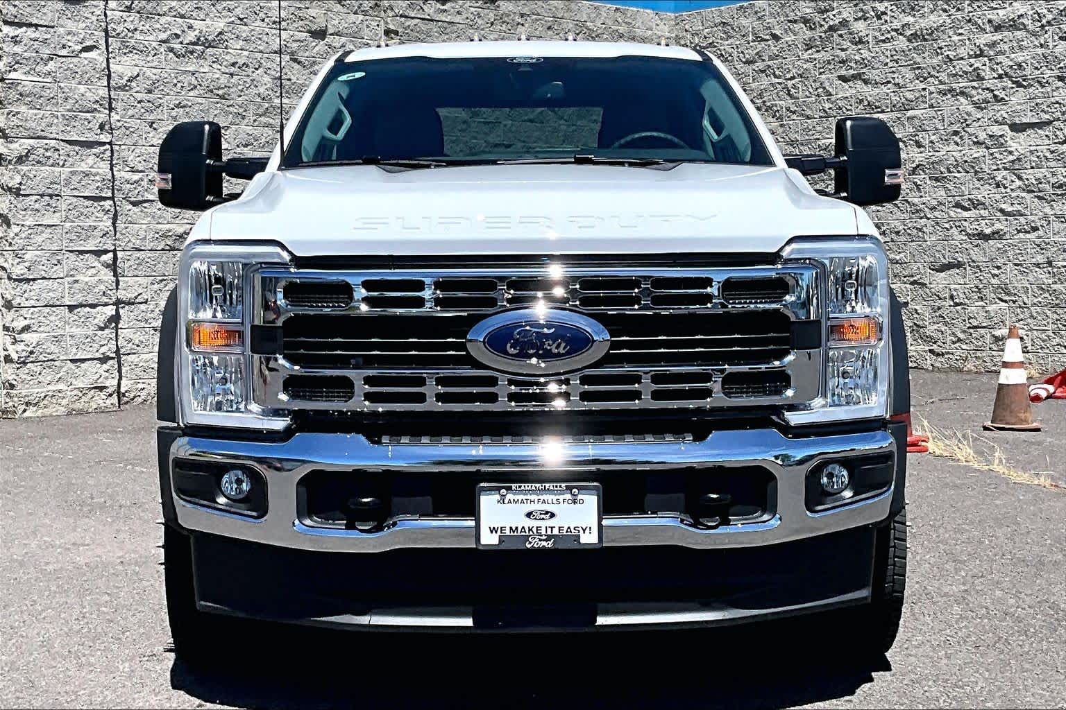 Thumbnail: 2026 Ford F-550 - 6