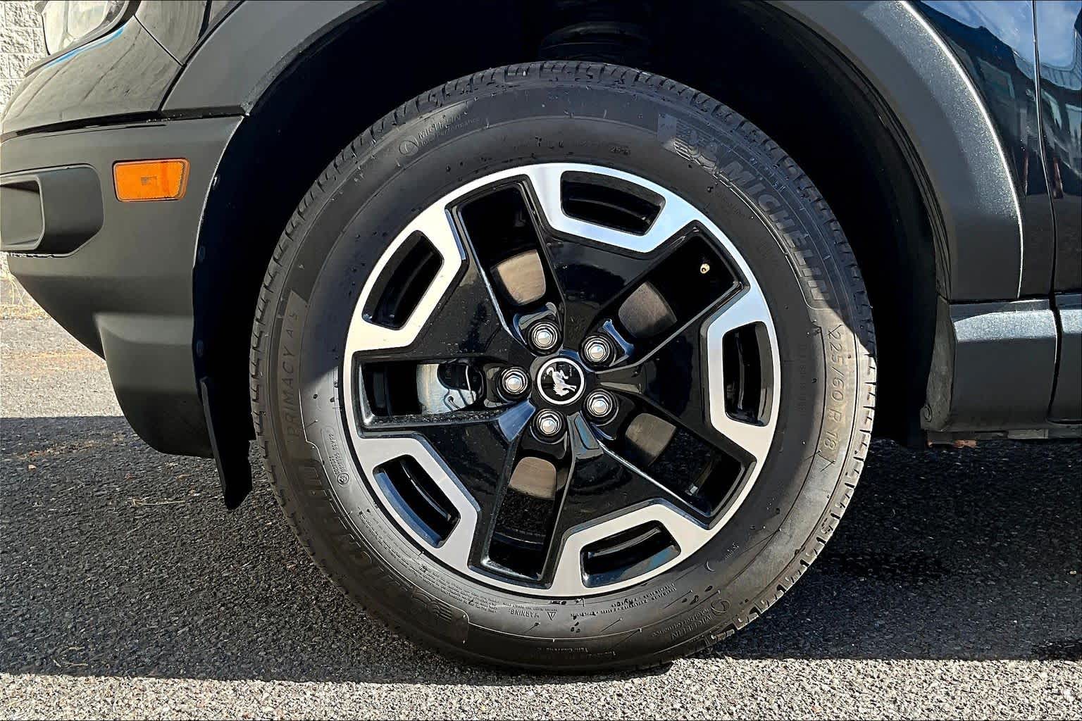 Thumbnail: 2023 Ford Bronco Sport - 8