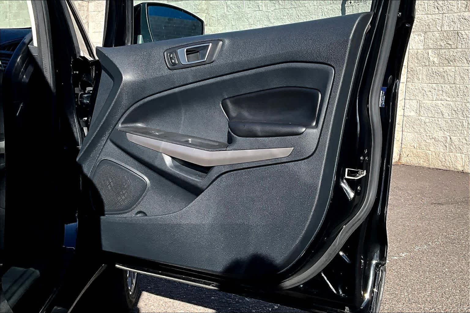 Thumbnail: 2020 Ford EcoSport - 27