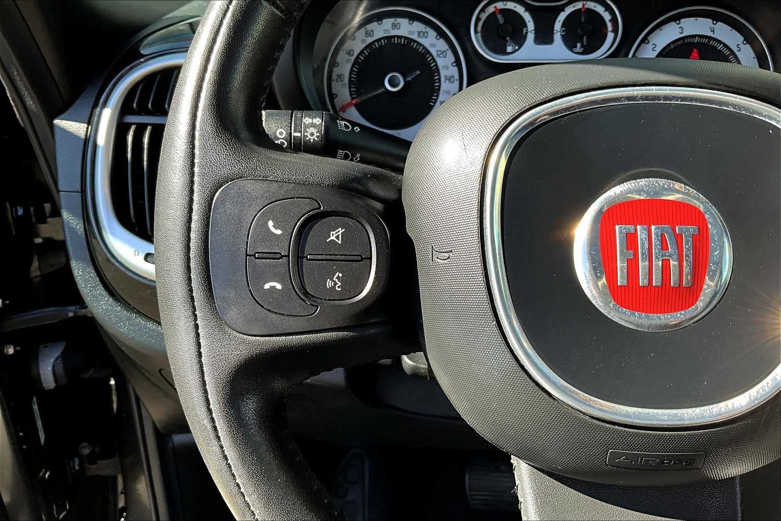 Thumbnail: 2016 Fiat 500L - 24