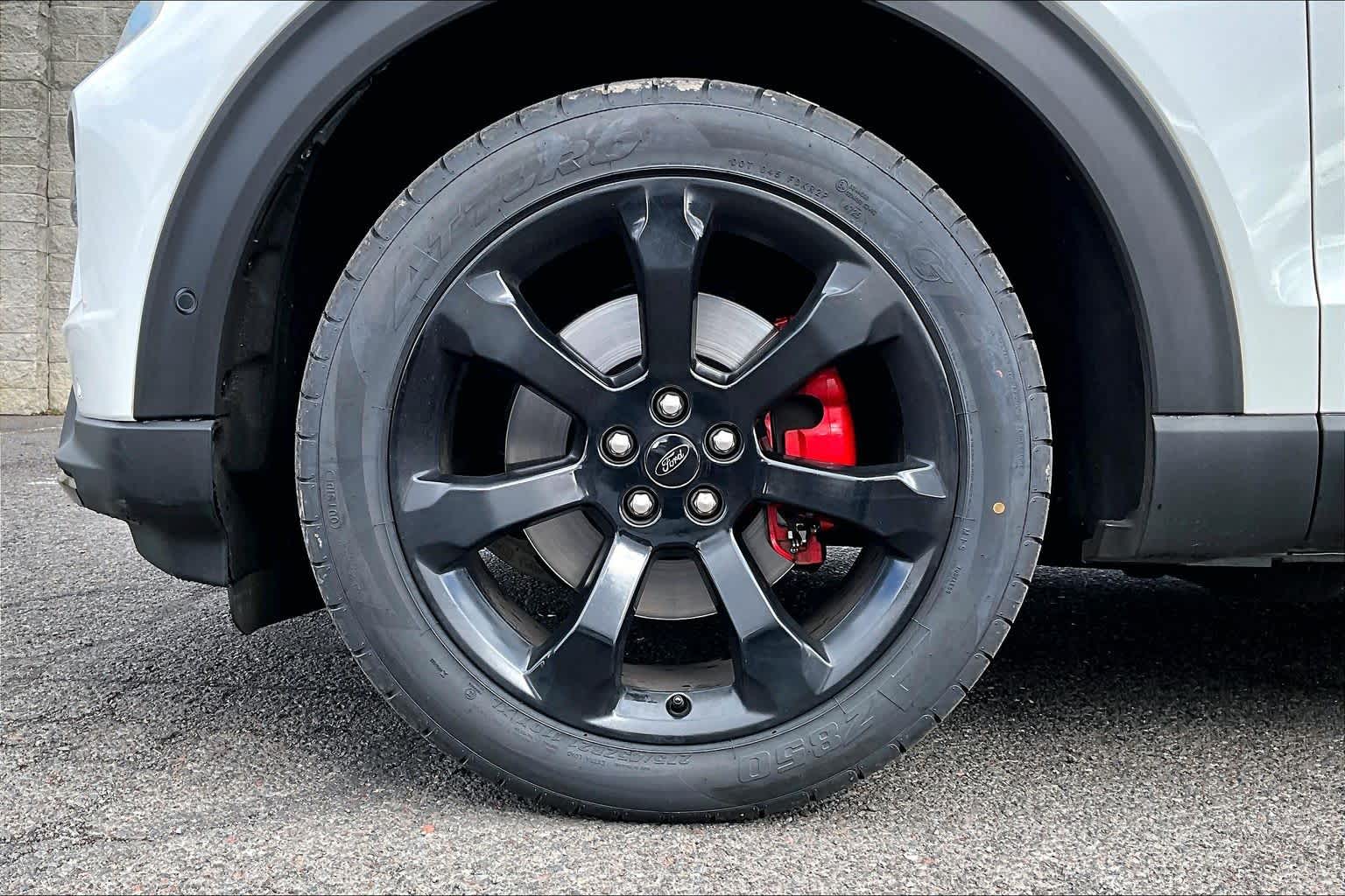 Thumbnail: 2020 Ford Explorer - 8