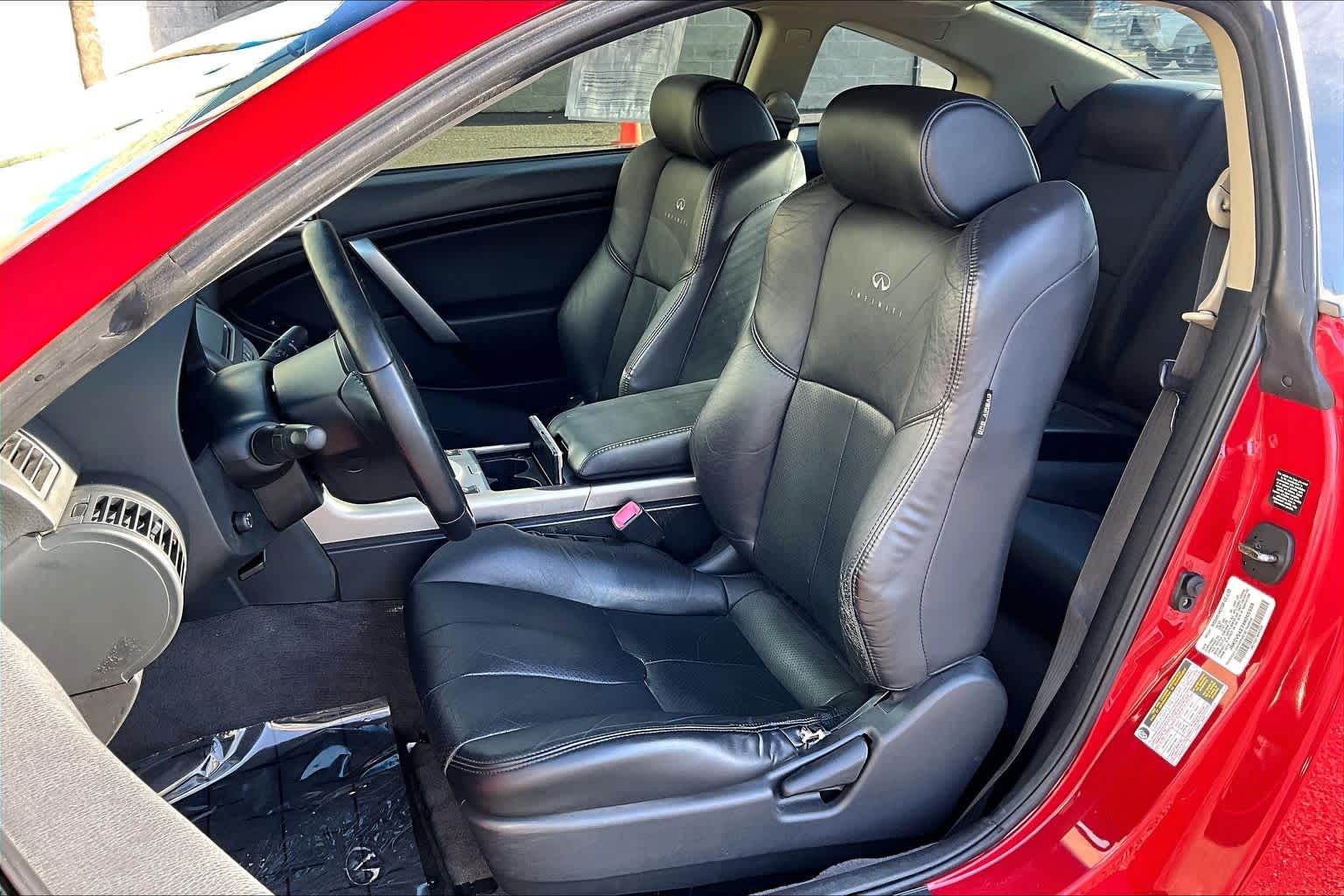 Thumbnail: 2004 INFINITI G35 - 11