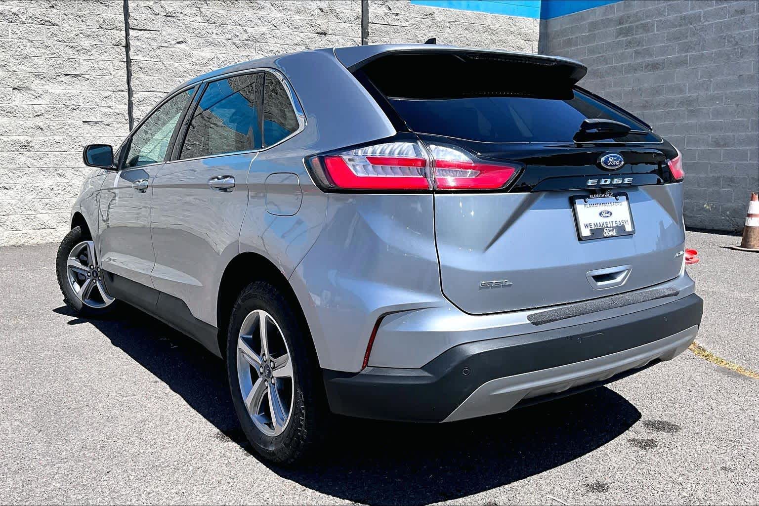 Thumbnail: 2022 Ford Edge - 4