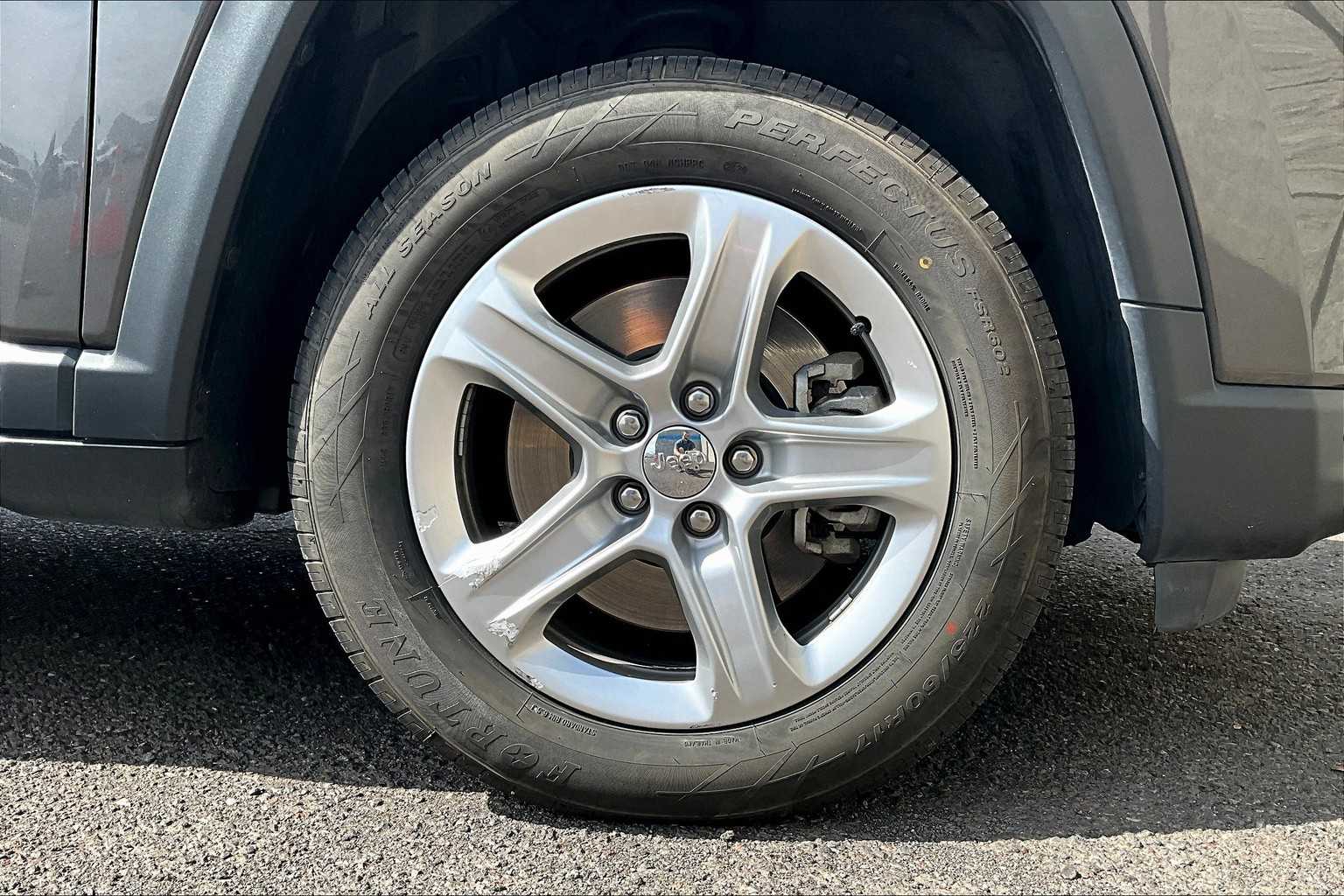 Thumbnail: 2024 Jeep Compass - 34