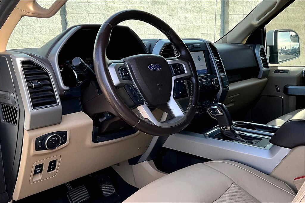Used 2019 Ford F-150 Lariat Truck SuperCrew Cab