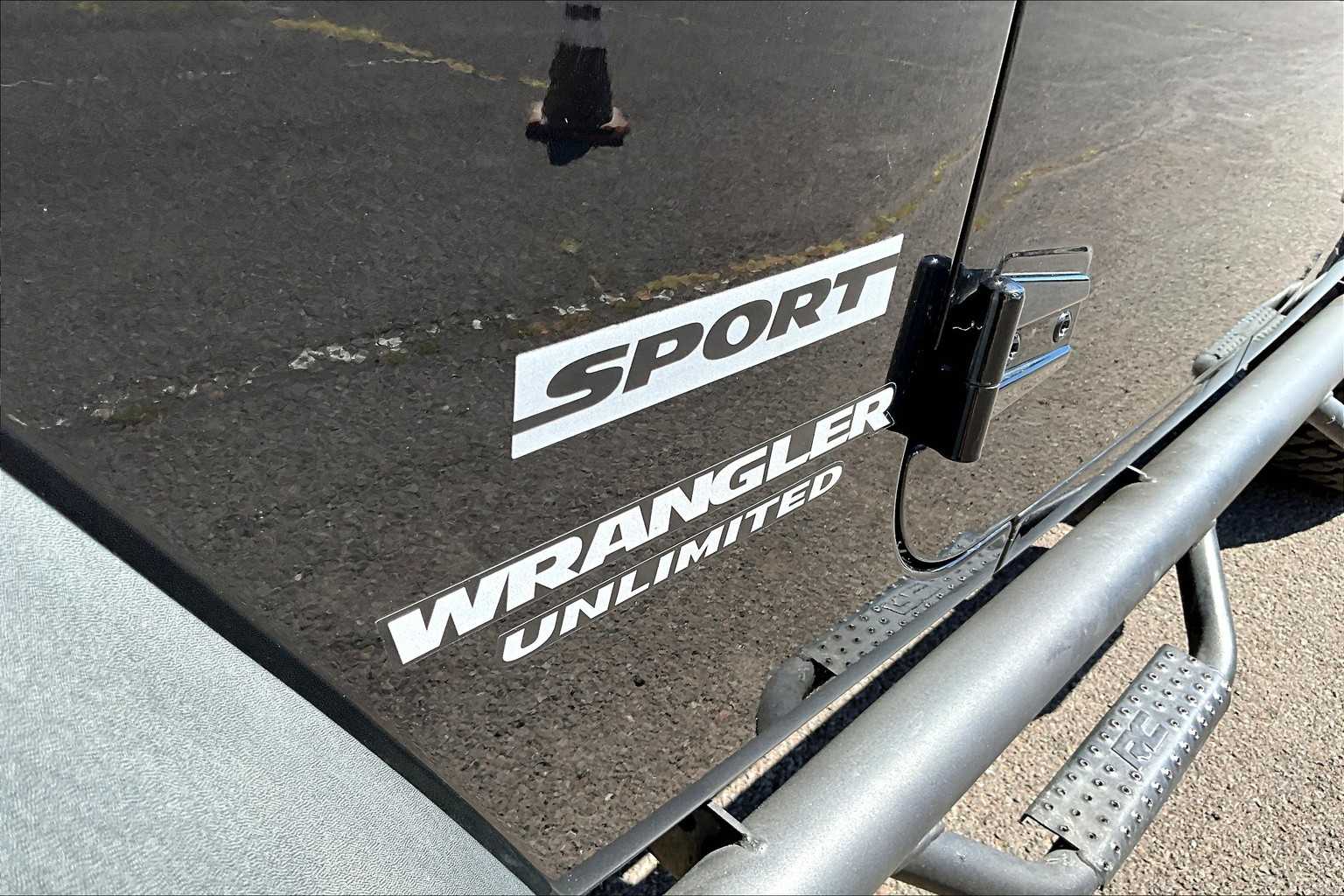 Thumbnail: 2017 Jeep Wrangler - 7
