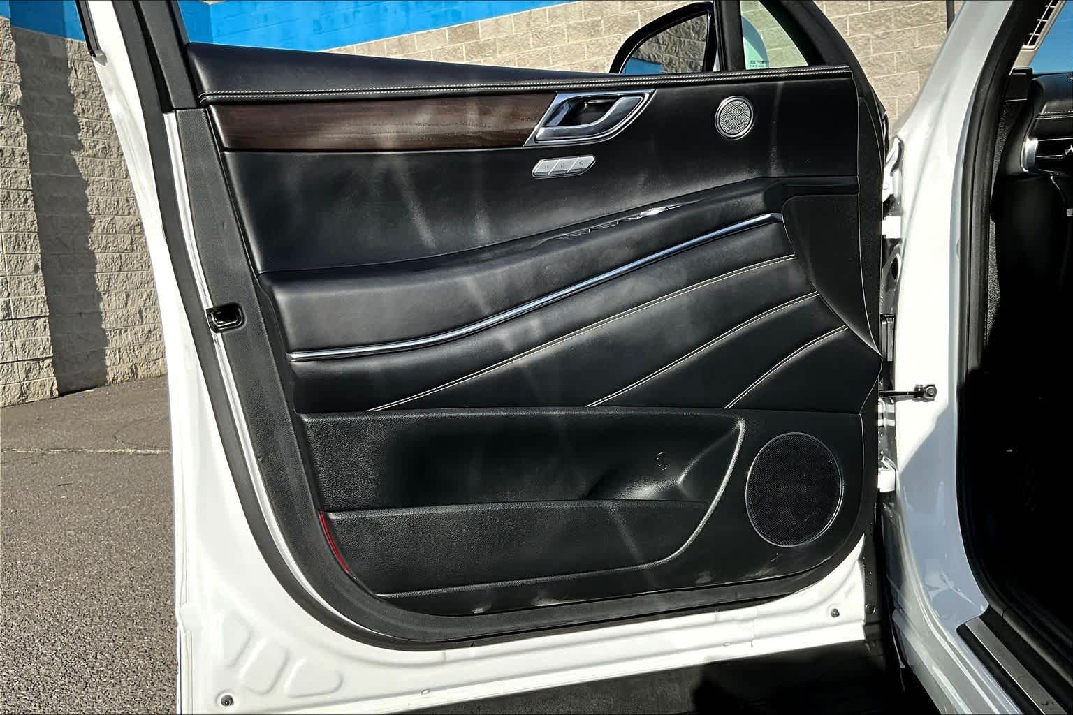 Thumbnail: 2024 Genesis GV80 - 27