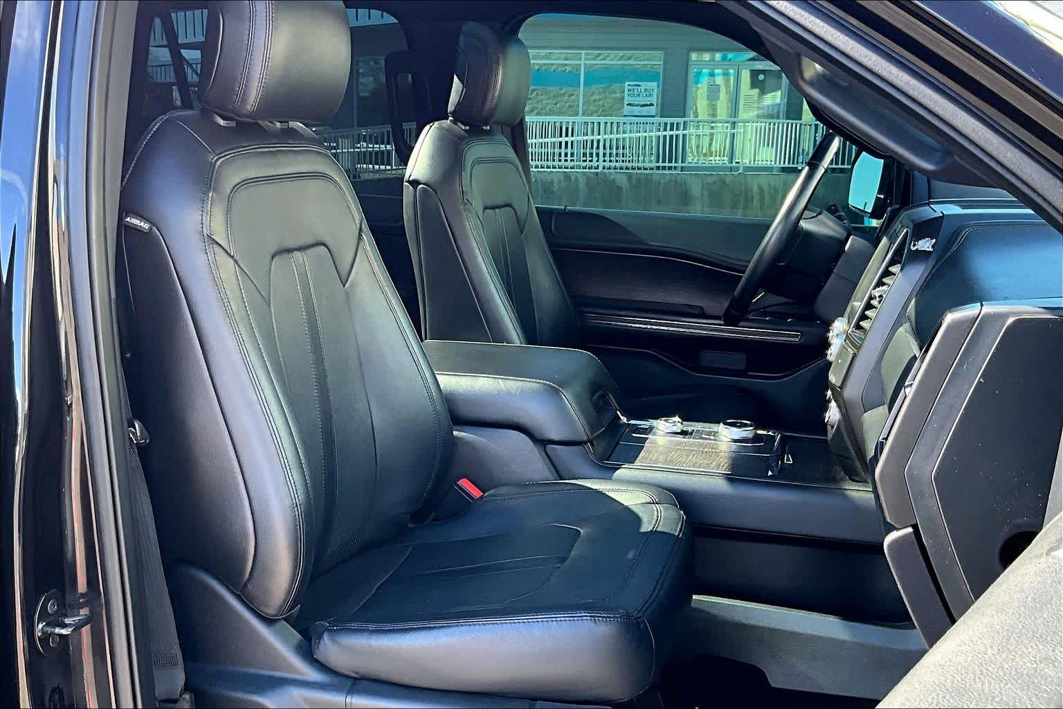 Thumbnail: 2019 Ford Expedition - 13