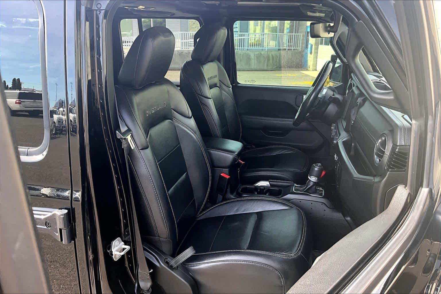 Thumbnail: 2020 Jeep Gladiator - 13