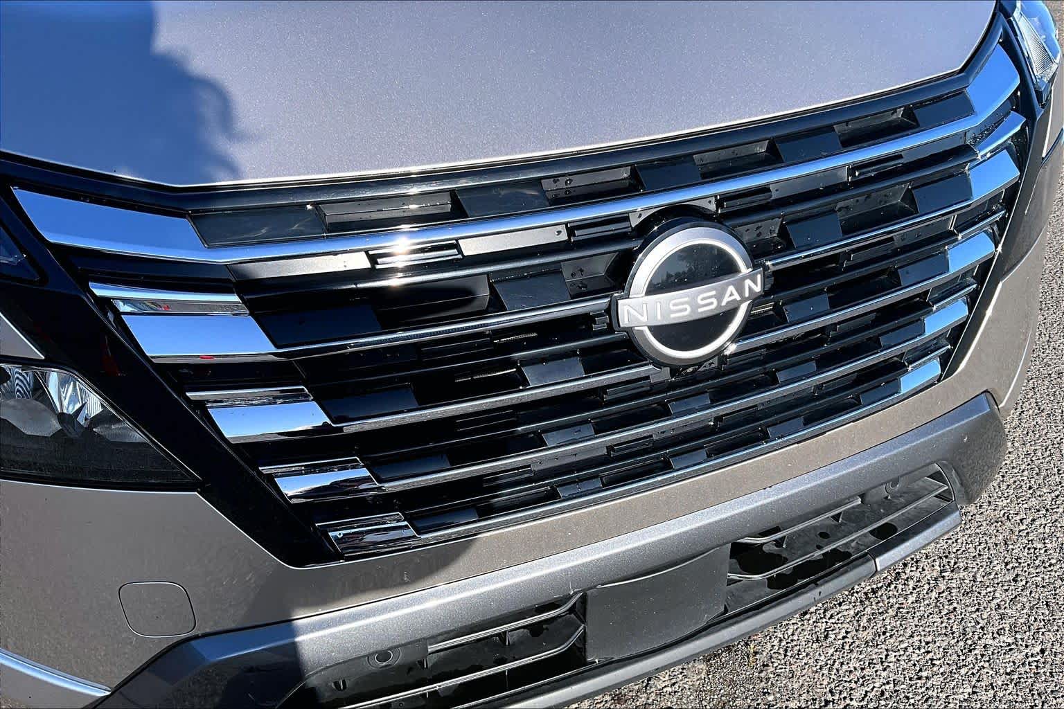 Thumbnail: 2024 Nissan Rogue - 33