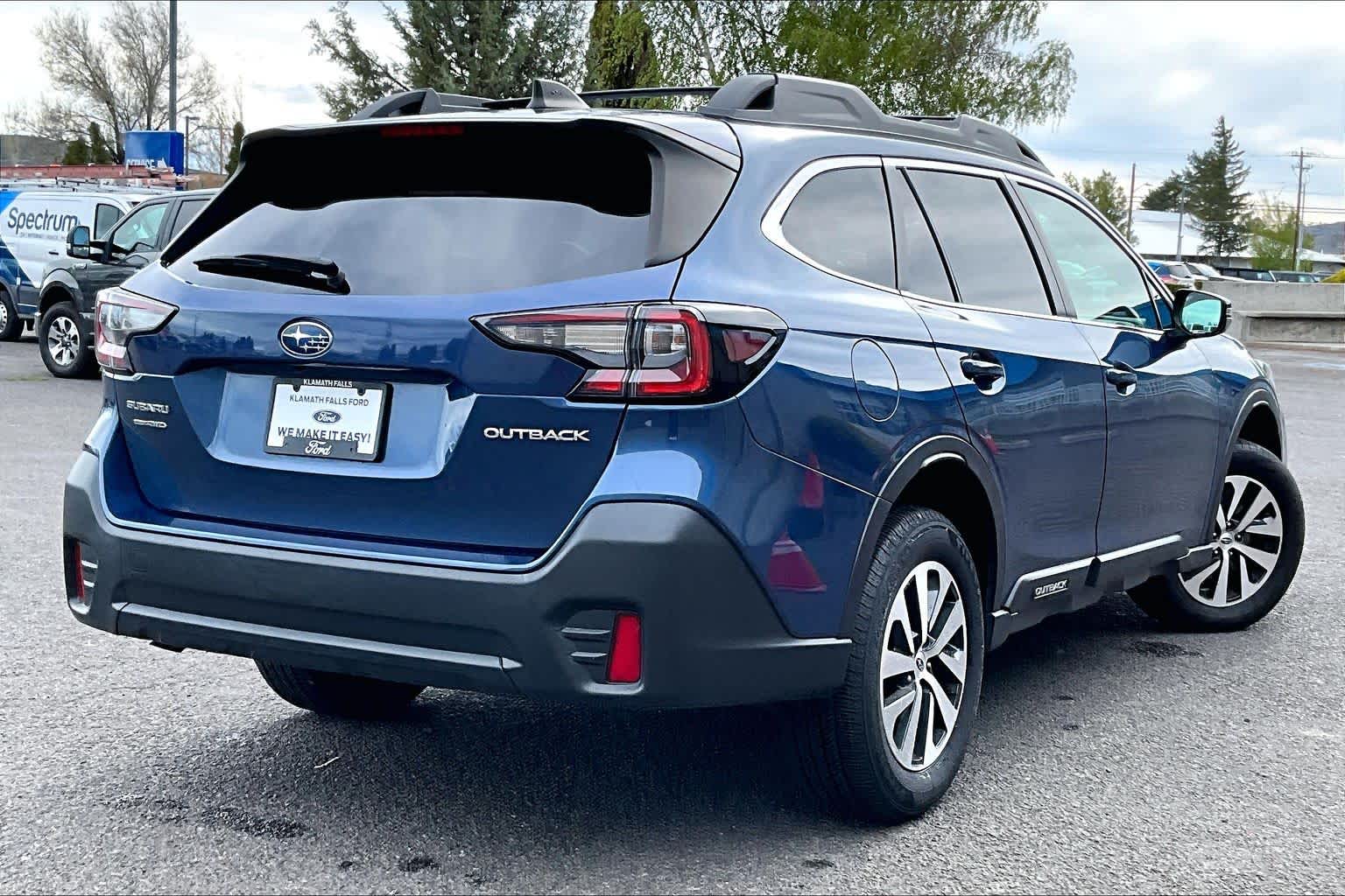 Thumbnail: 2022 Subaru Outback - 22