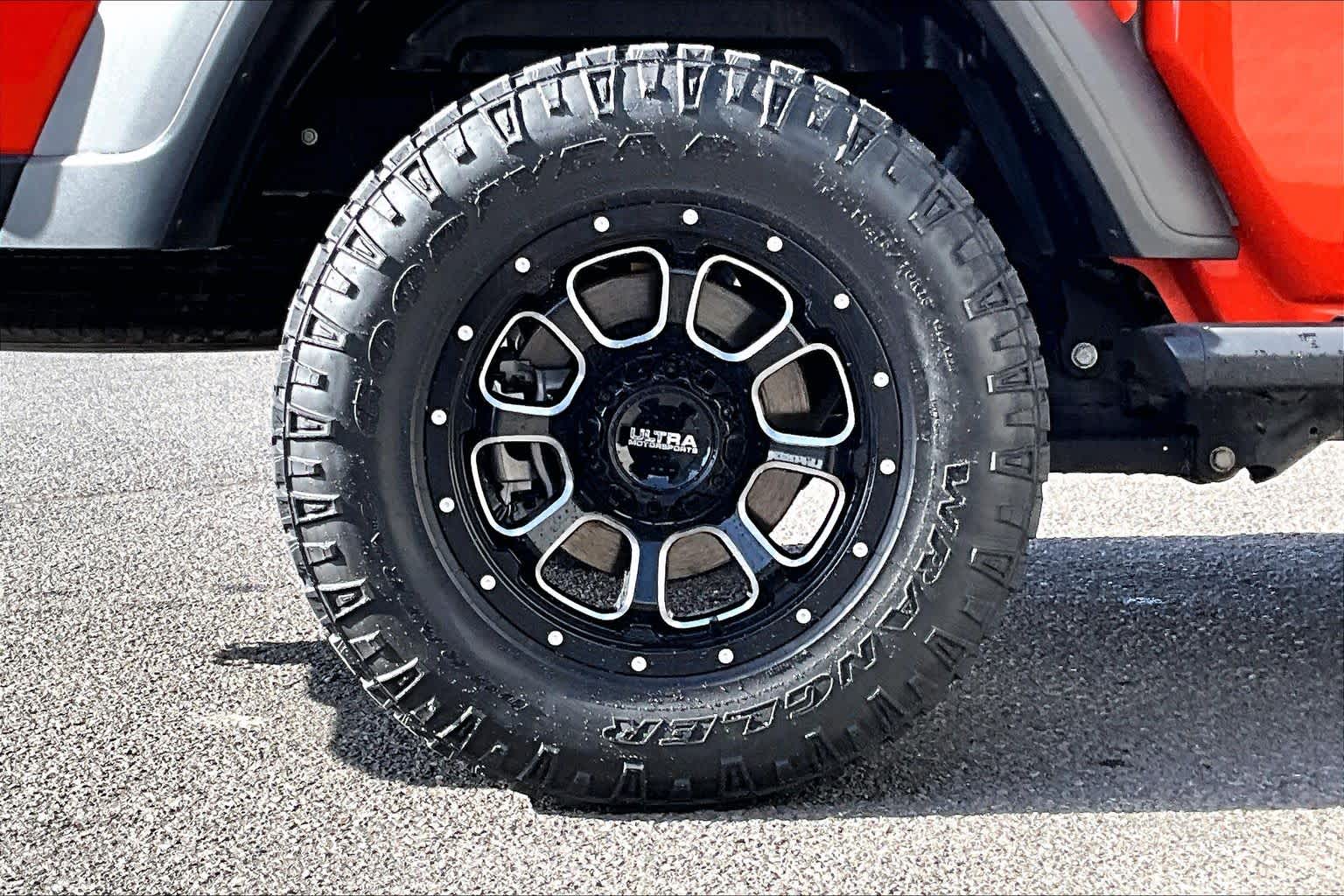 Thumbnail: 2020 Jeep Gladiator - 36