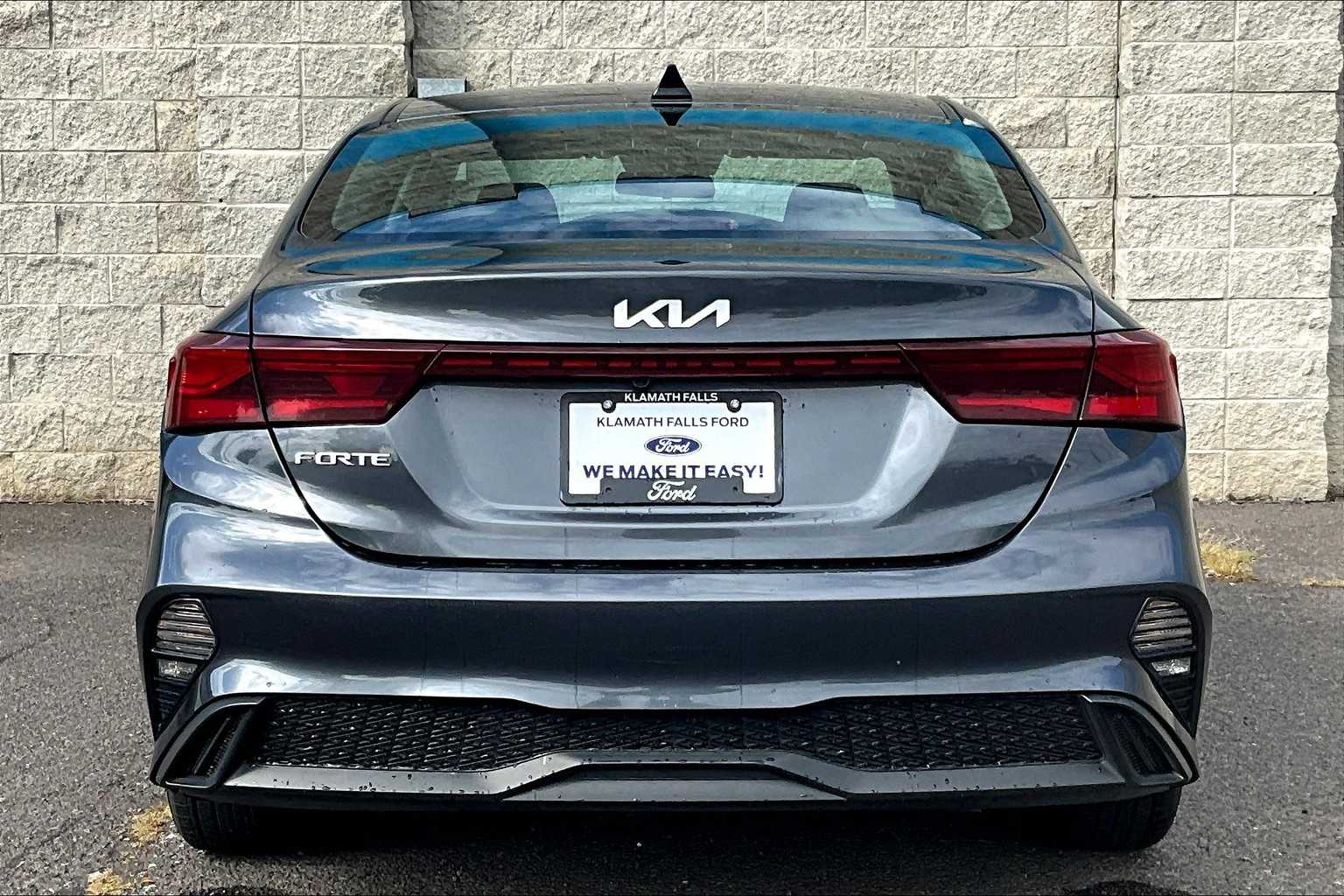 Thumbnail: 2023 Kia Forte - 5