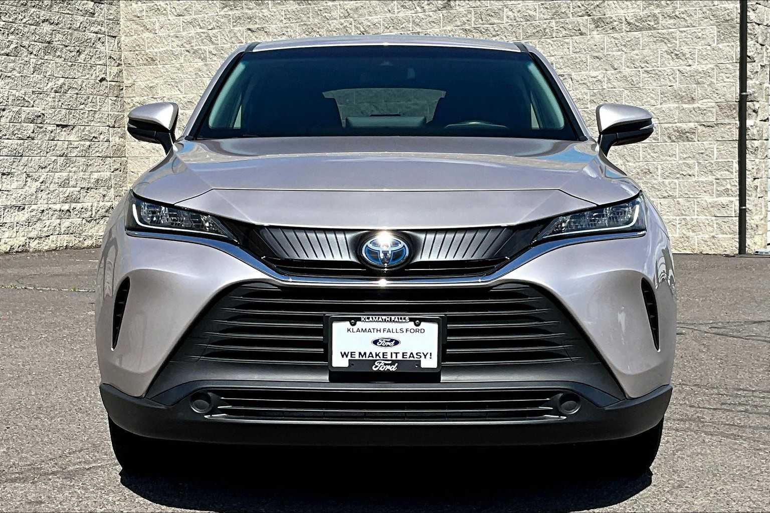 2022 Toyota Venza LE 6