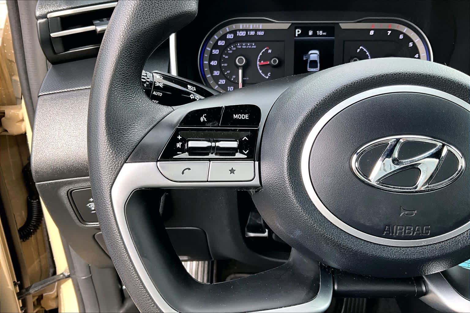 Thumbnail: 2023 Hyundai Santa Cruz - 24