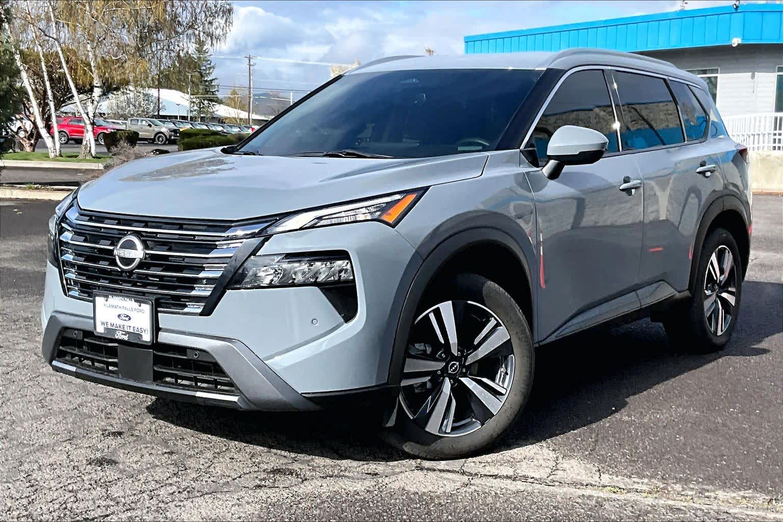 Thumbnail: 2024 Nissan Rogue - 1