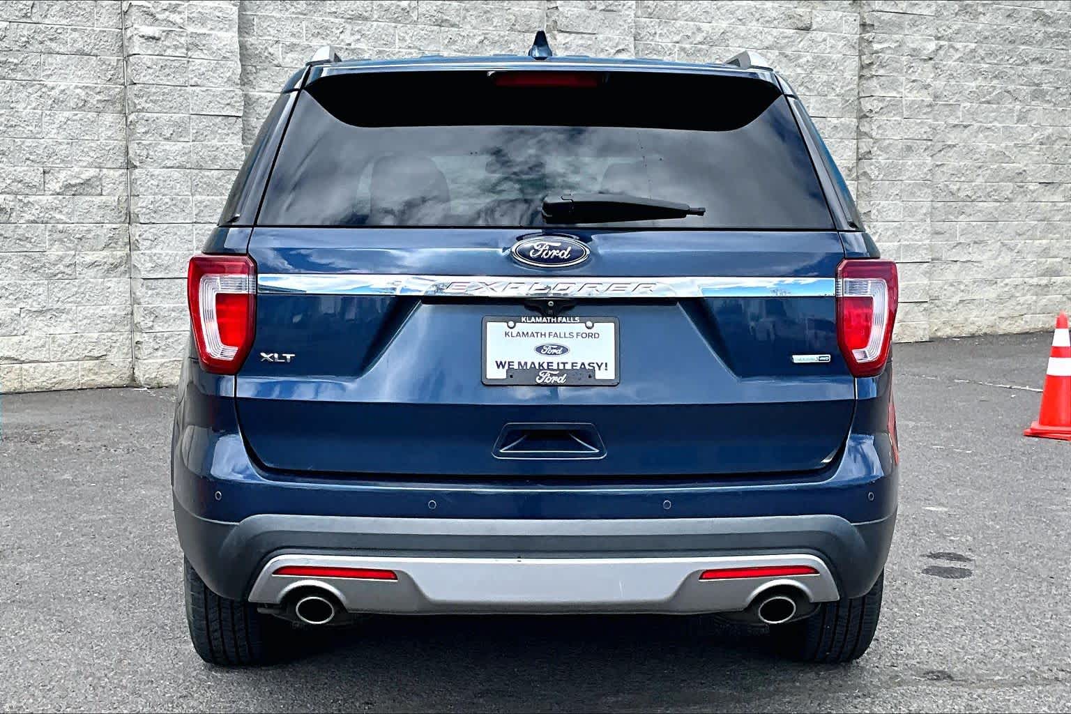 Thumbnail: 2016 Ford Explorer - 5