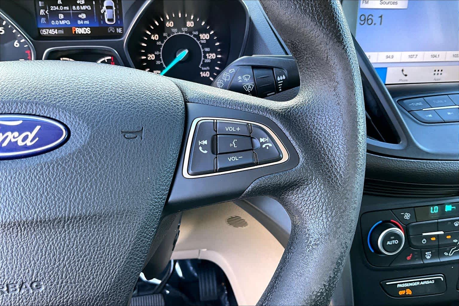 Thumbnail: 2019 Ford Escape - 25