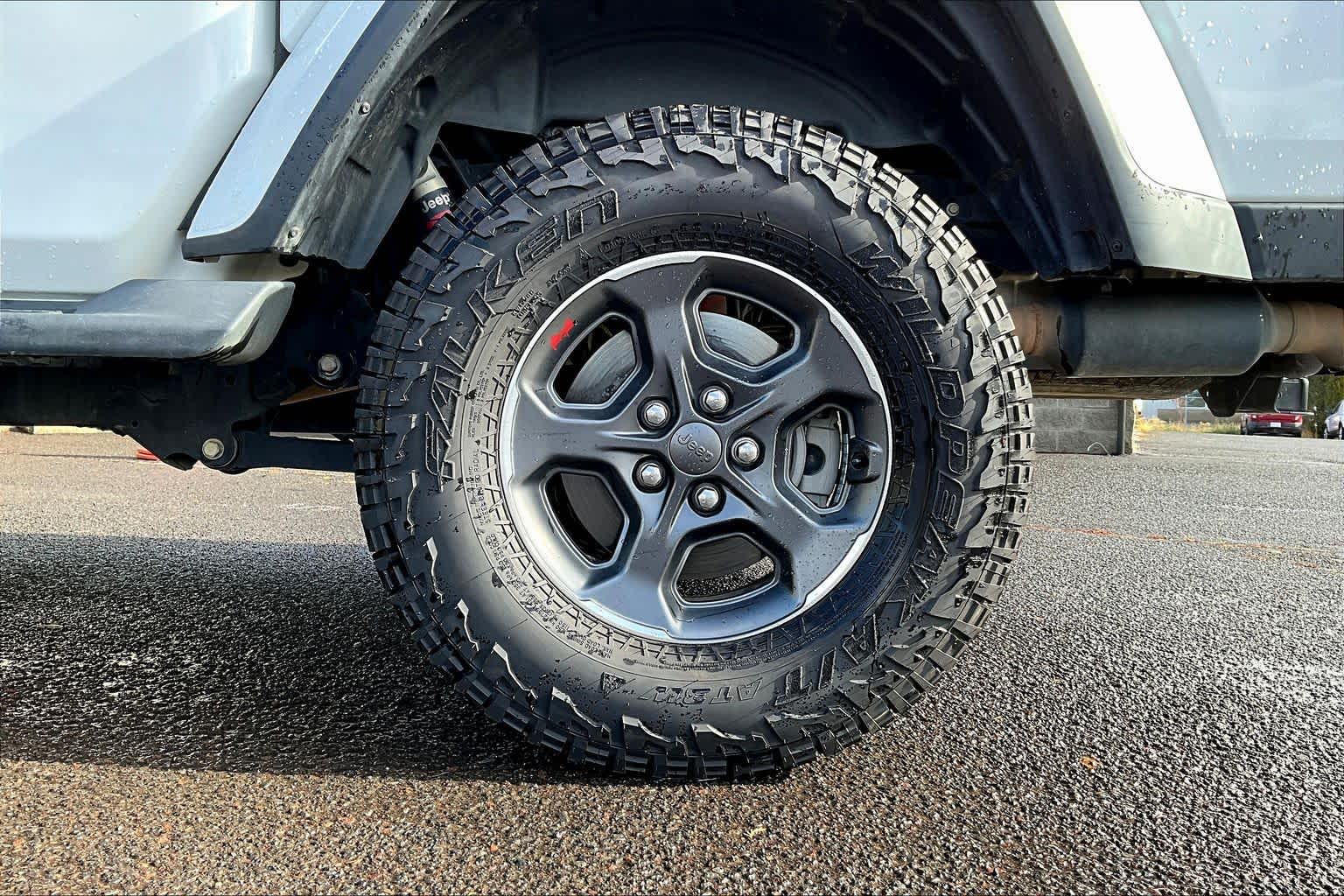 Thumbnail: 2020 Jeep Gladiator - 35