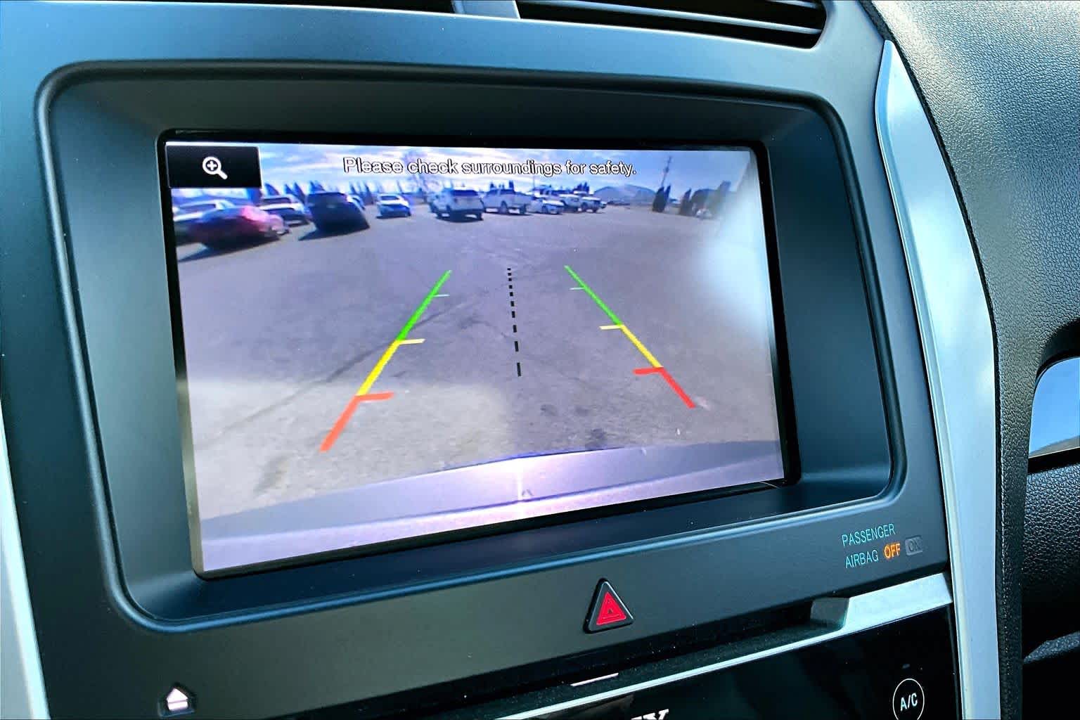 Thumbnail: 2013 Ford Explorer - 26