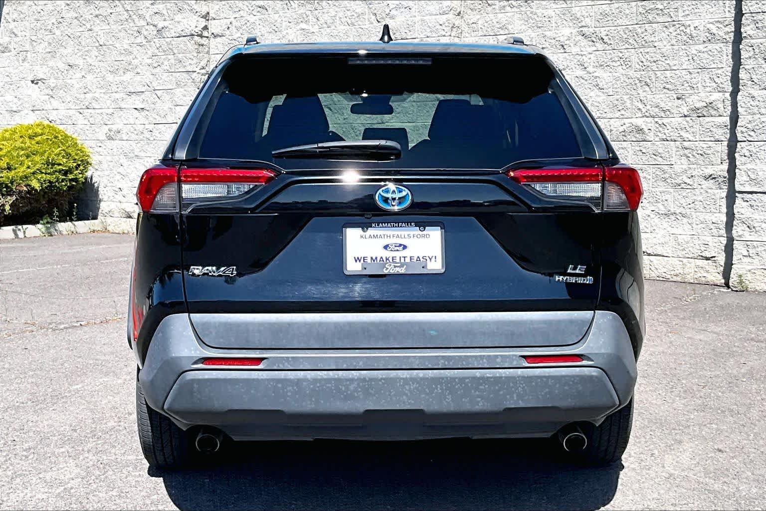 Thumbnail: 2021 Toyota RAV4 - 5