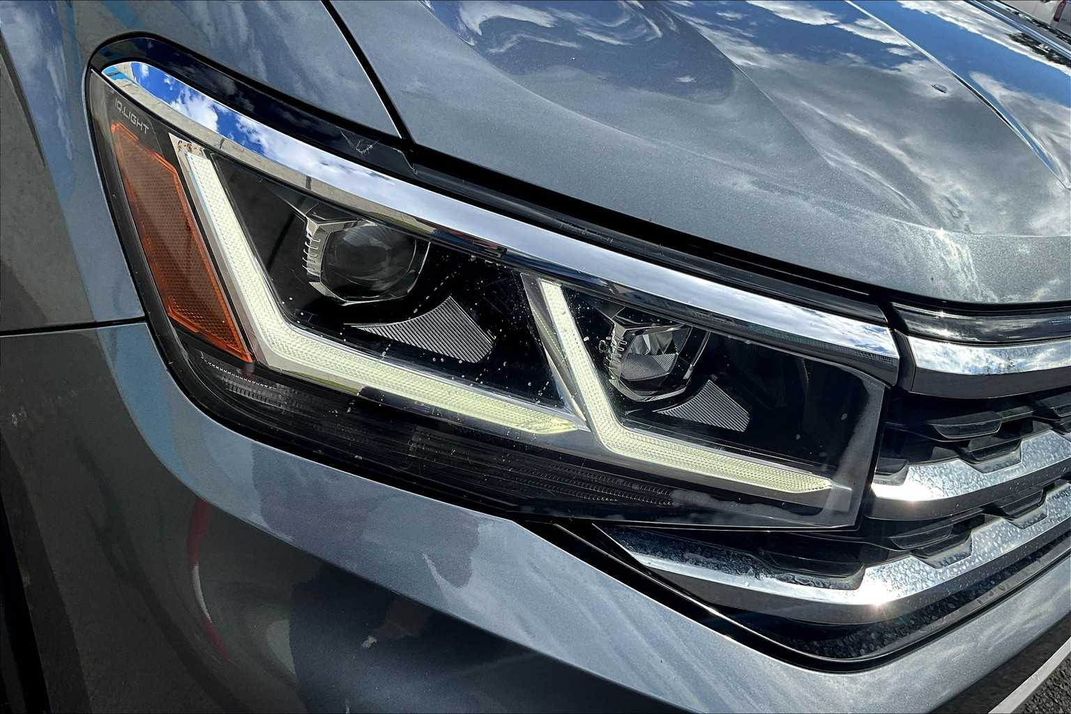 Thumbnail: 2021 Volkswagen Atlas - 31