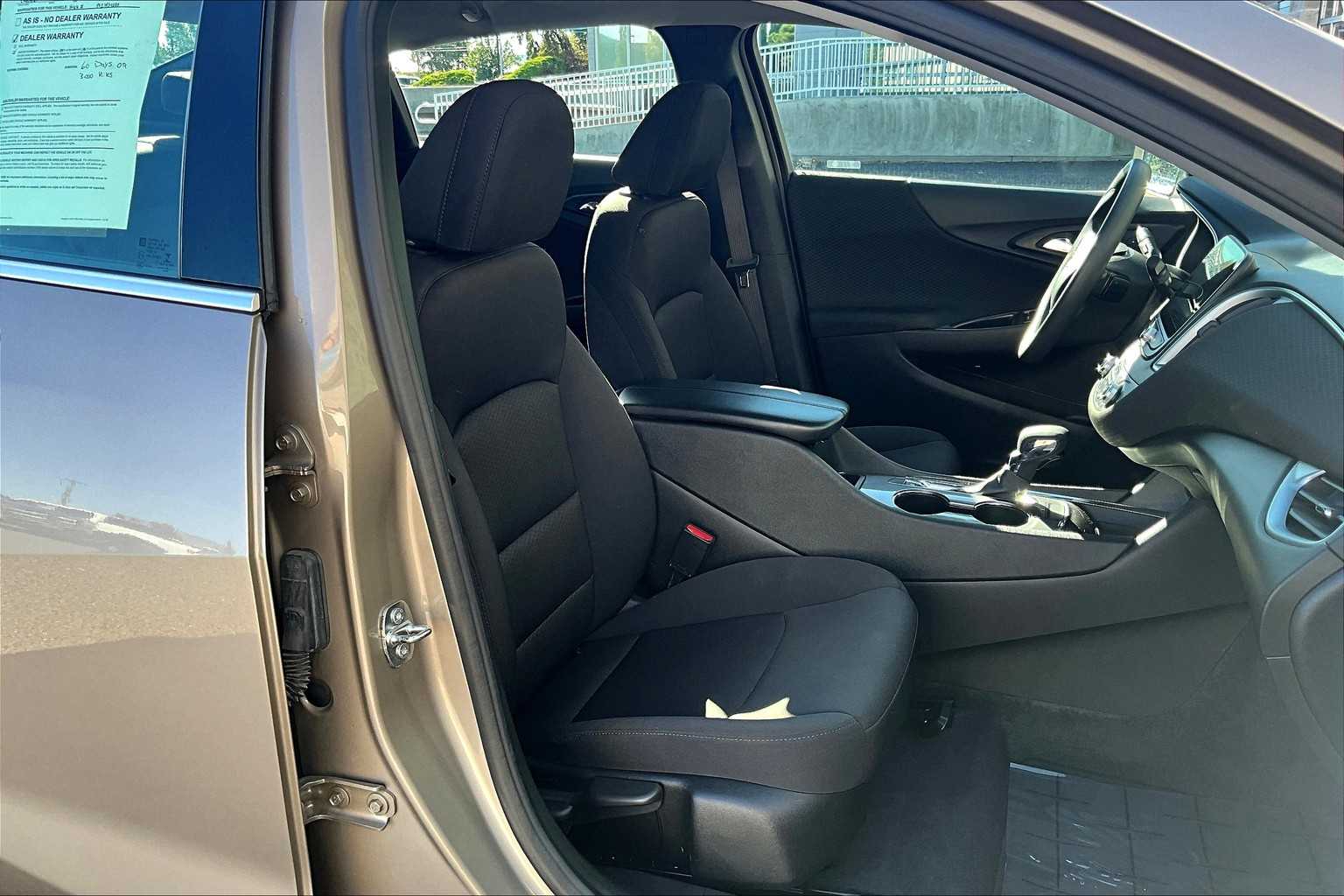 Thumbnail: 2023 Chevrolet Malibu - 13