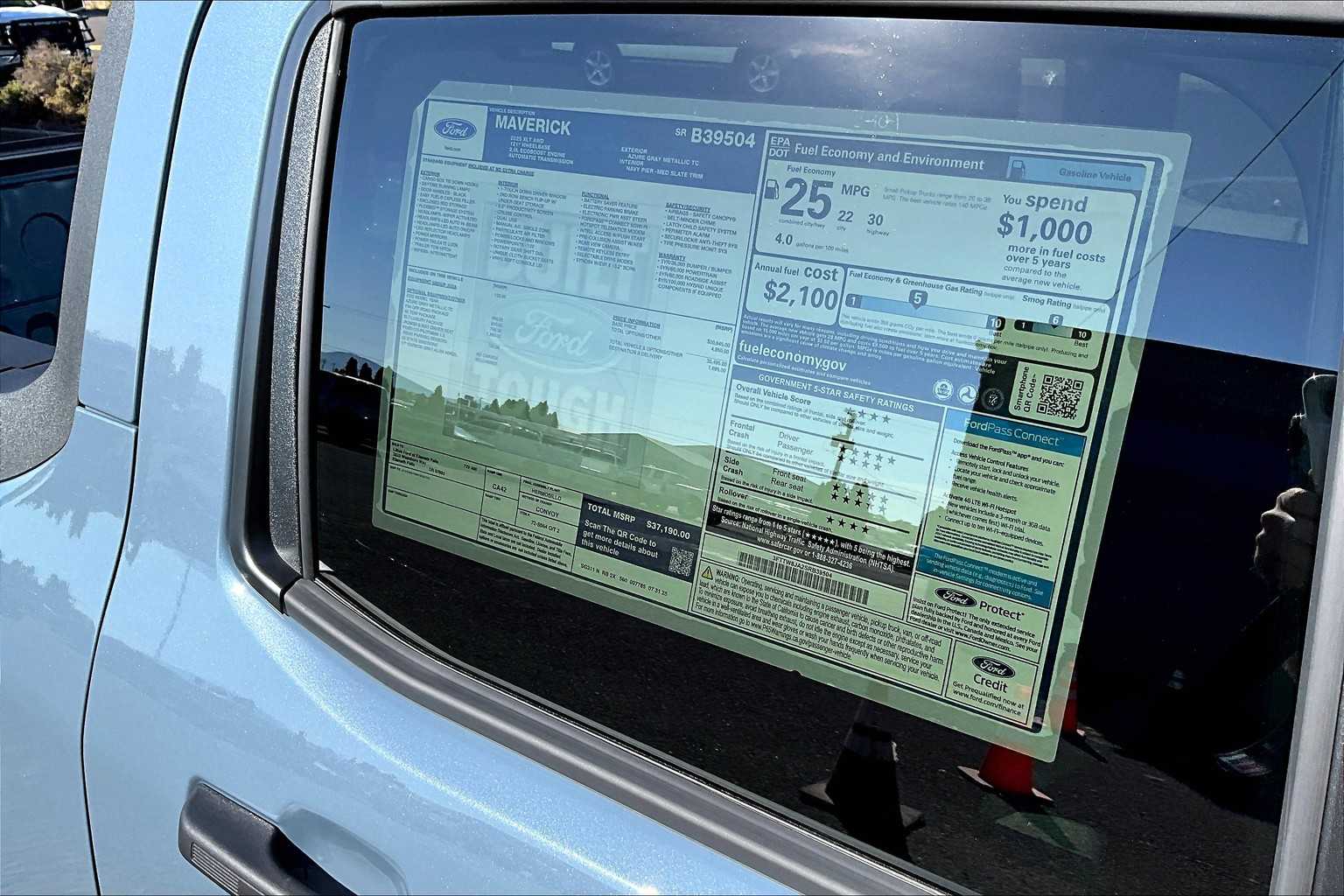 Thumbnail: 2025 Ford Maverick - 23