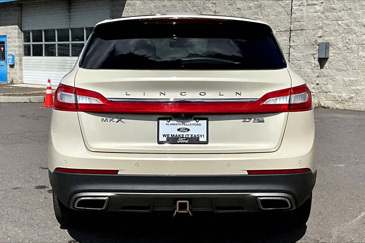 Thumbnail: 2016 Lincoln MKX - 5