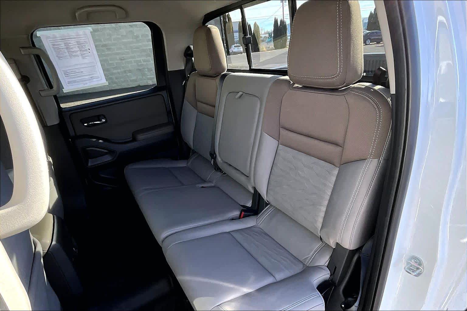 Thumbnail: 2022 Nissan Frontier - 29