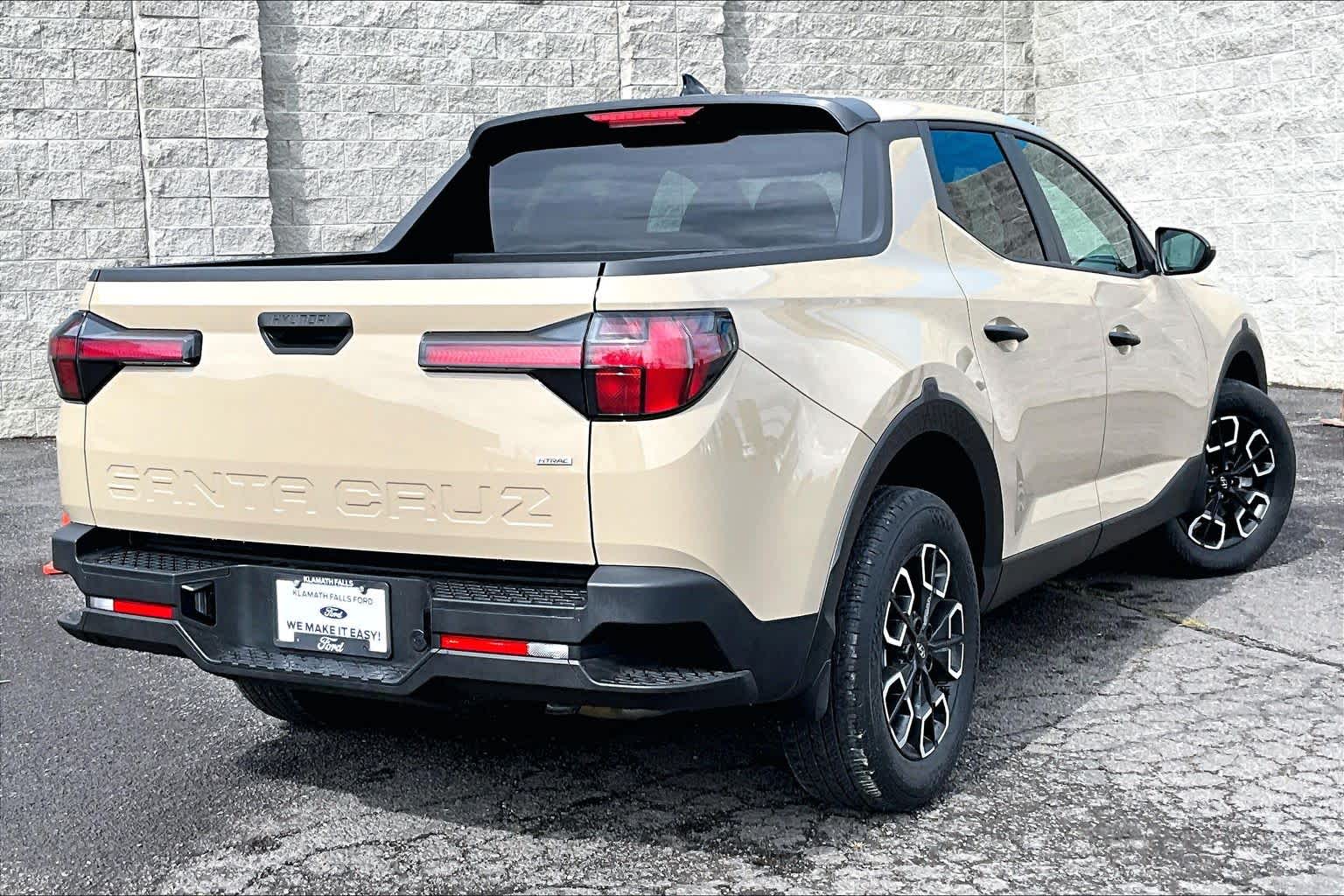 Thumbnail: 2023 Hyundai Santa Cruz - 22