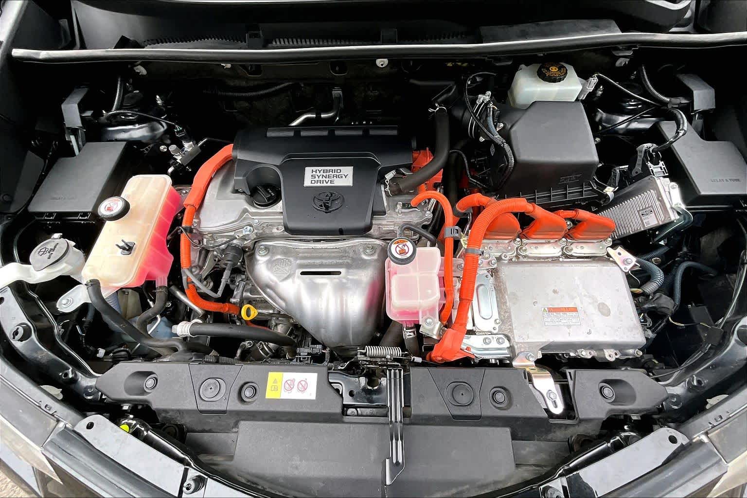 Thumbnail: 2017 Toyota RAV4 - 9