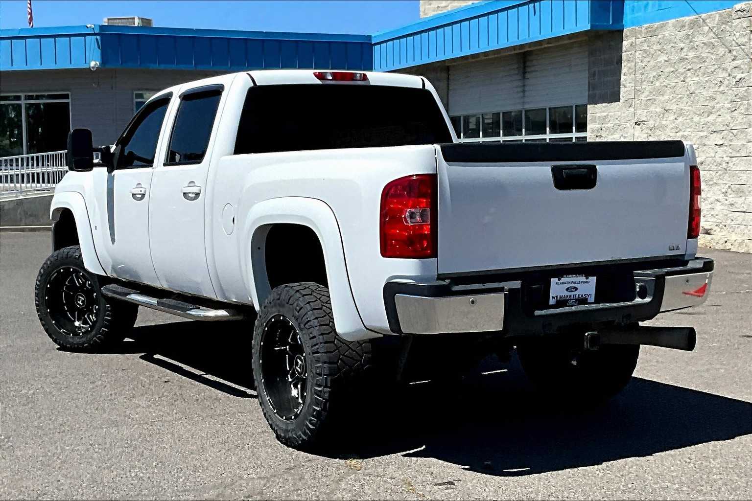 Thumbnail: 2007 Chevrolet Silverado 2500 - 4