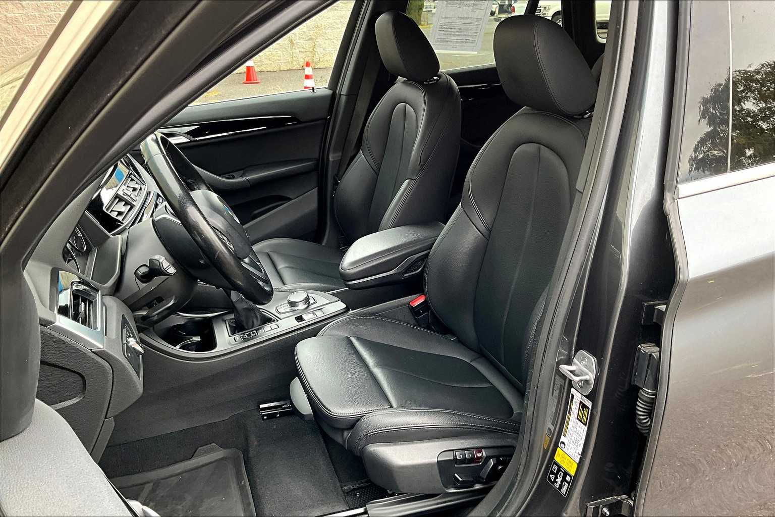 Thumbnail: 2019 BMW X1 - 11