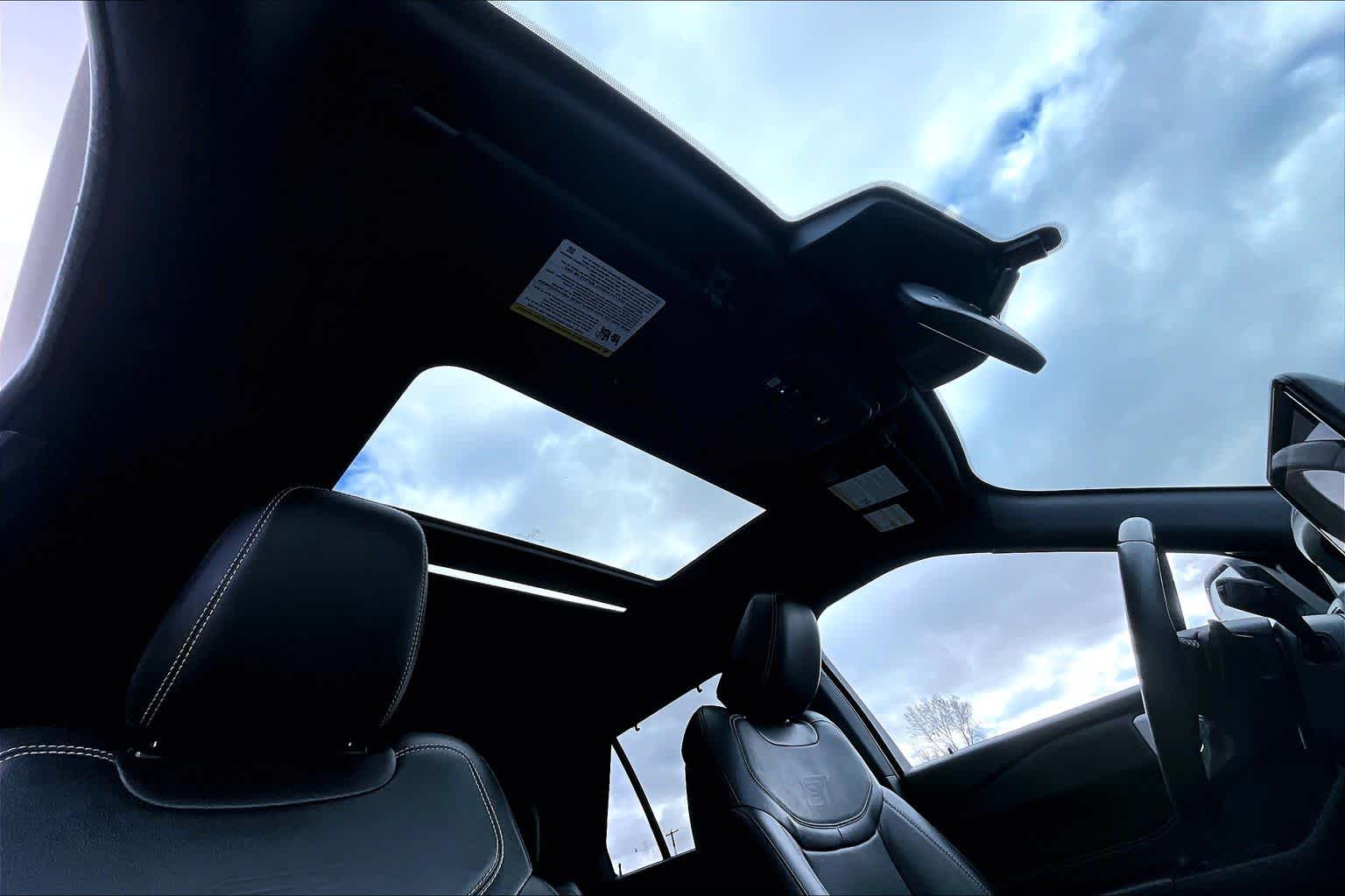 Thumbnail: 2020 Ford Explorer - 30