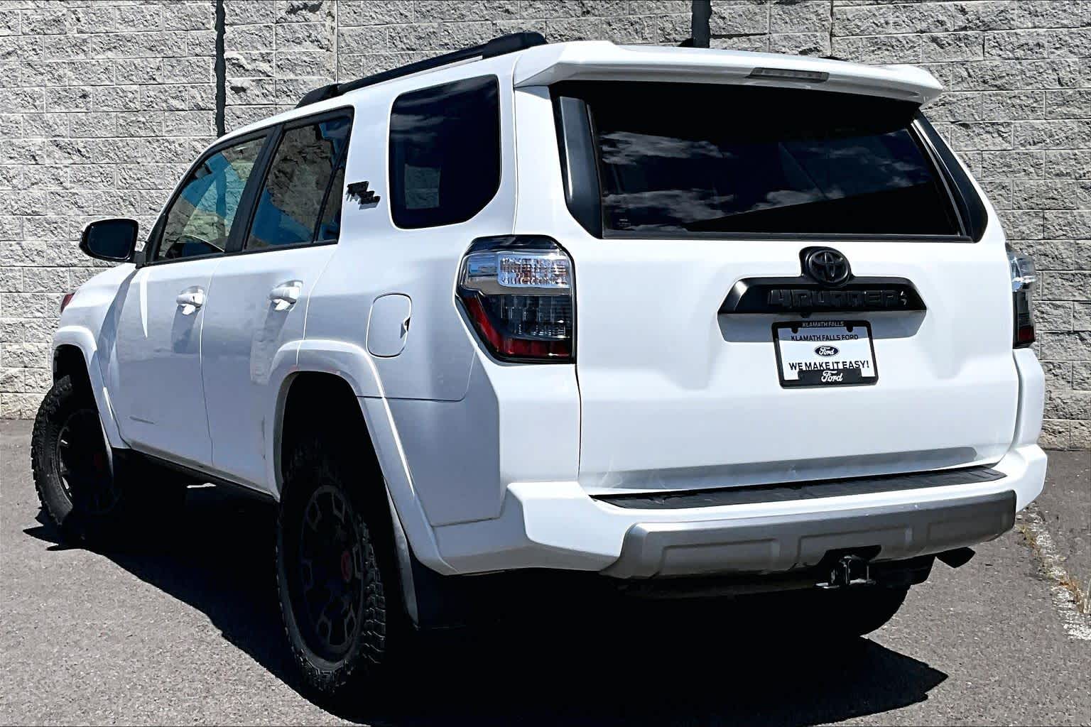 Thumbnail: 2022 Toyota 4Runner - 4