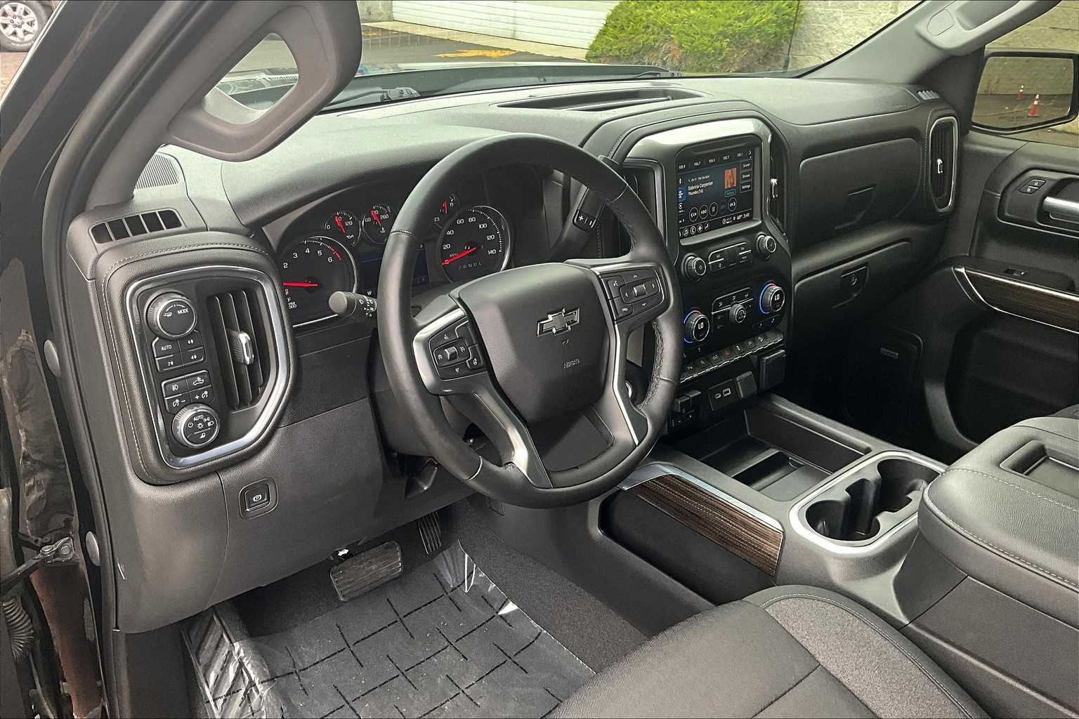 Thumbnail: 2021 Chevrolet Silverado 1500 - 2