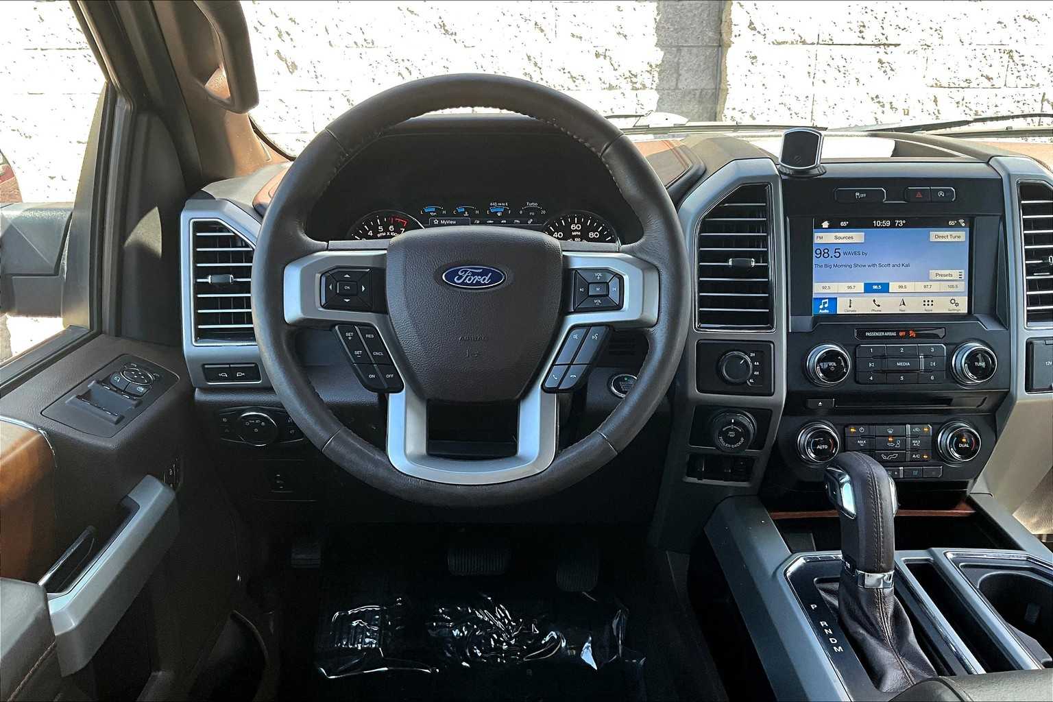 Thumbnail: 2017 Ford F-150 - 14