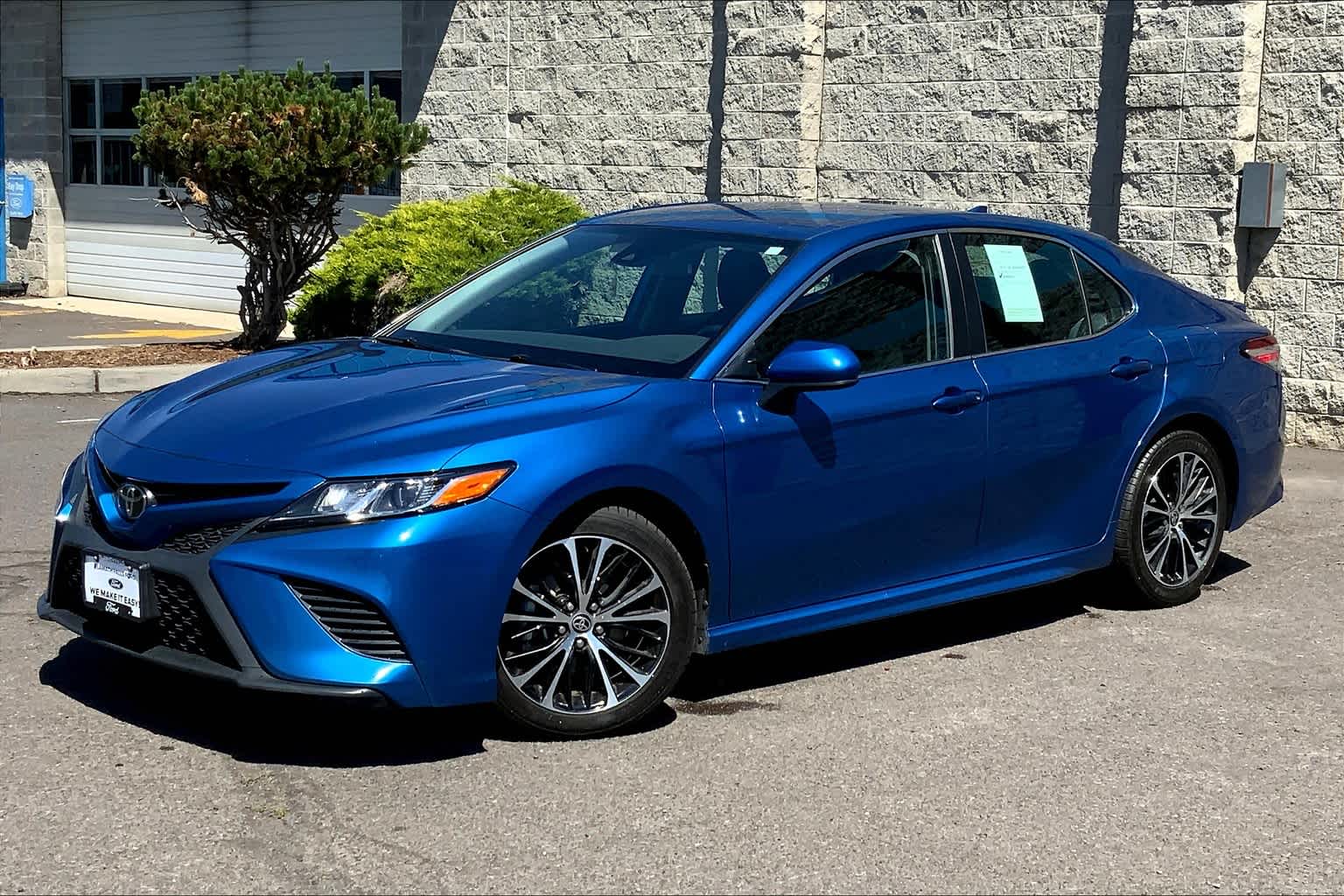 Thumbnail: 2020 Toyota Camry - 1