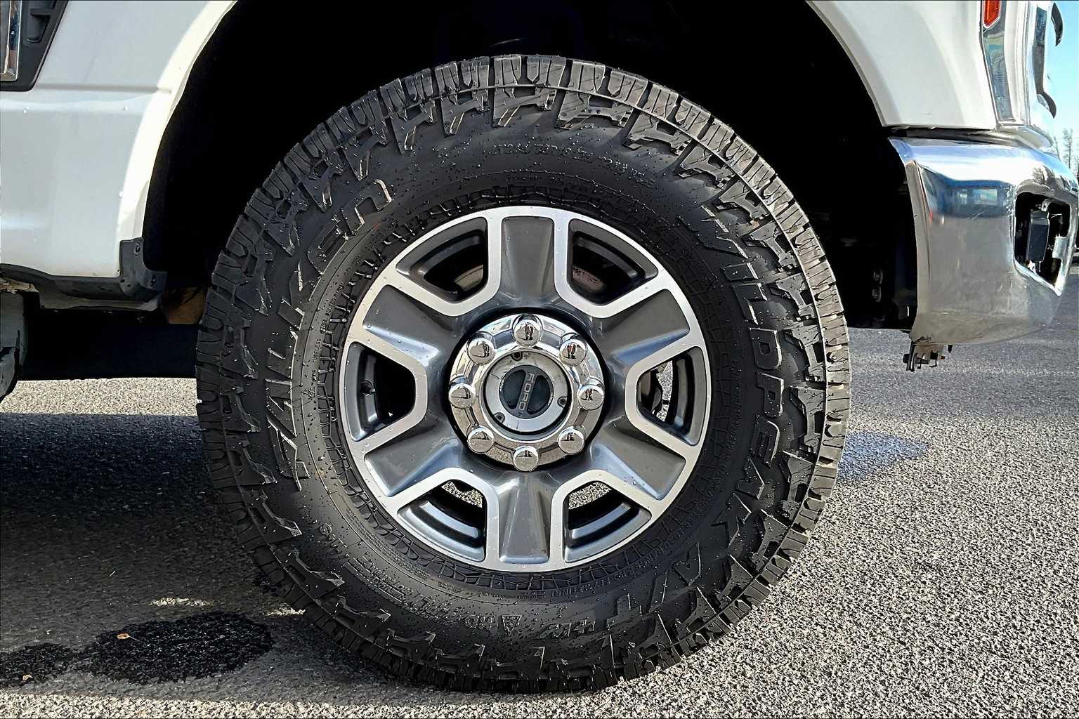 Thumbnail: 2023 Ford F-350 - 34