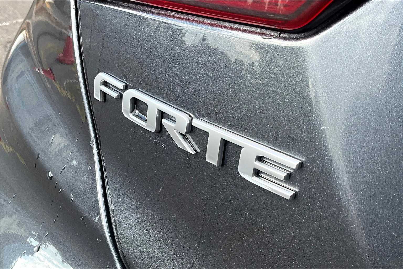 Thumbnail: 2023 Kia Forte - 7