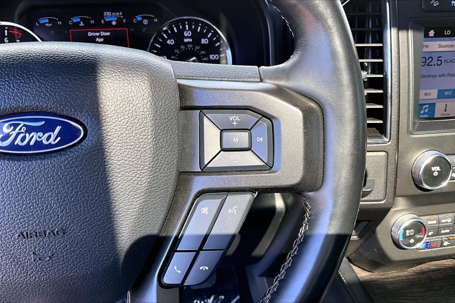 Thumbnail: 2019 Ford Expedition - 25