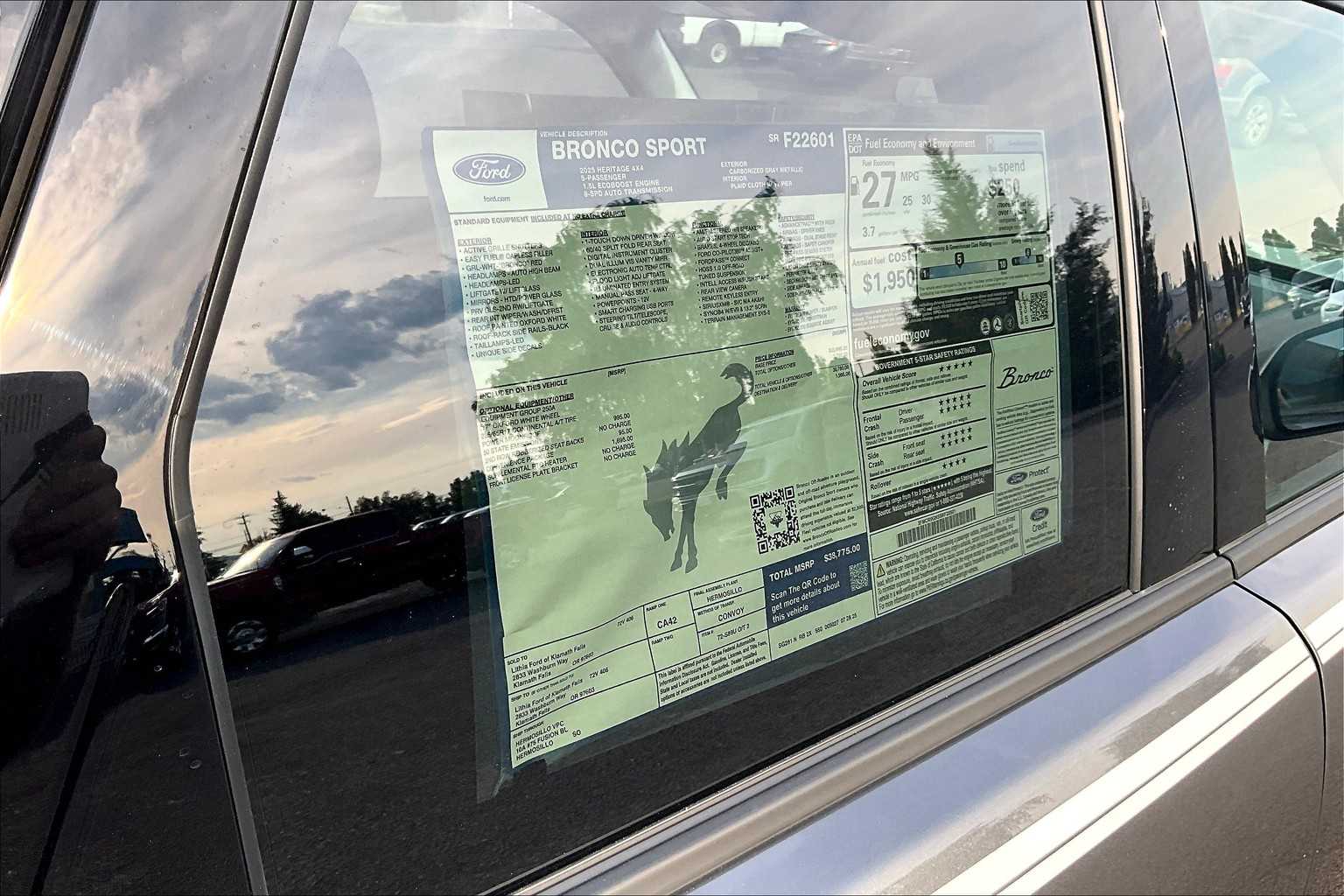 Thumbnail: 2025 Ford Bronco Sport - 23